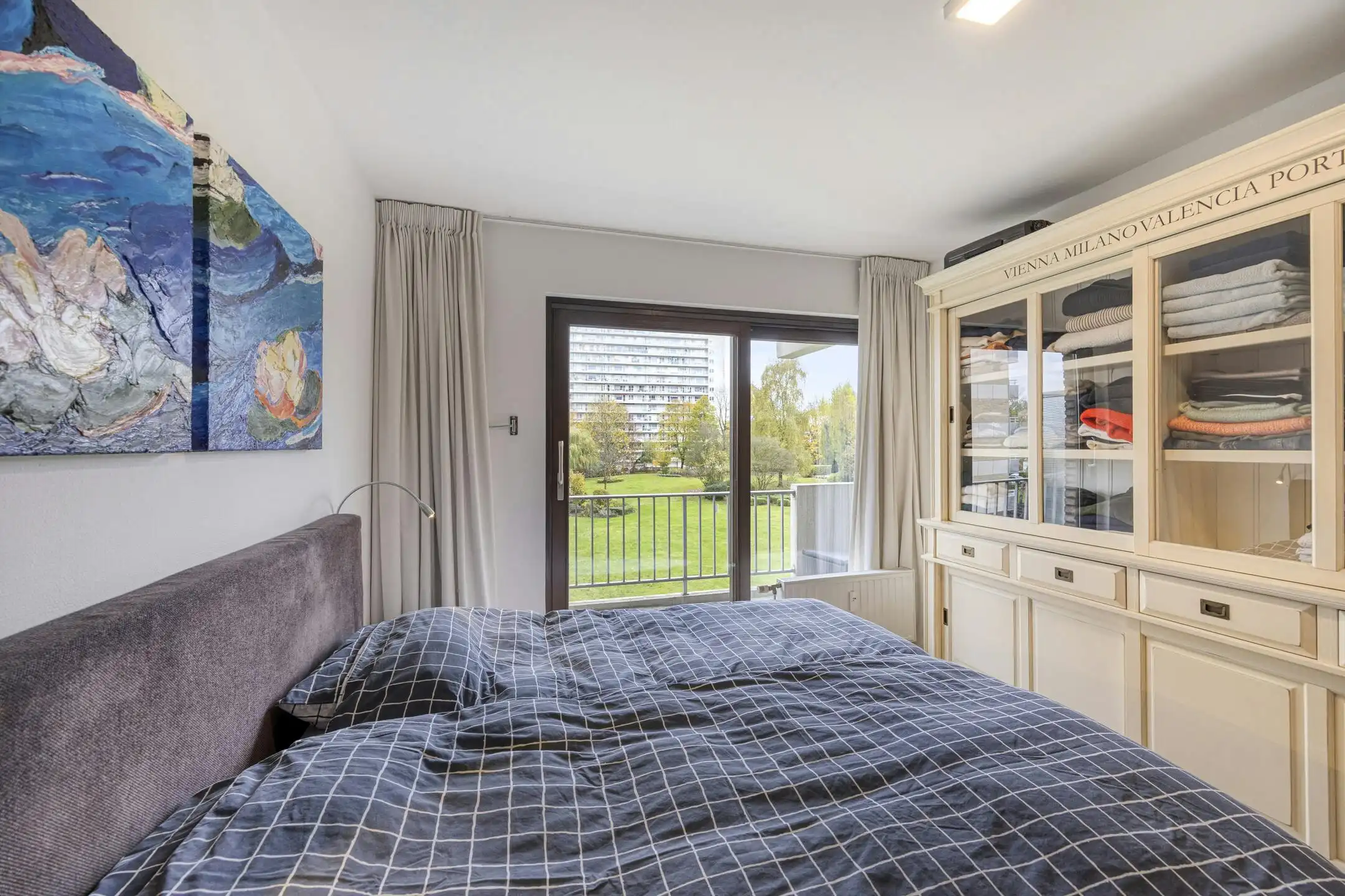 Moderne duplex met 2 slaapkamers omringd door groen in Laken foto 17