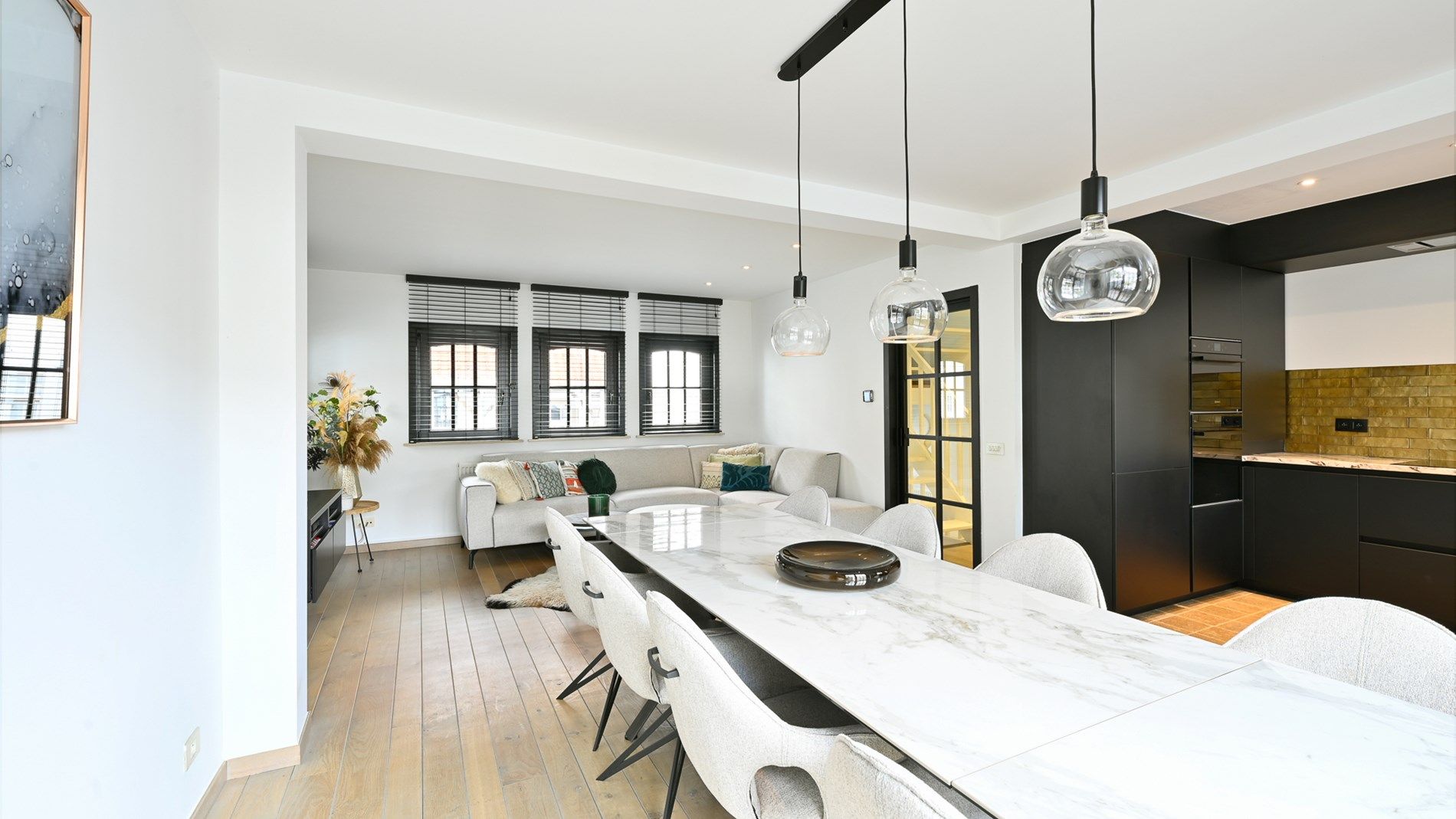 Exclusieve woning met 5 slpks. foto 6