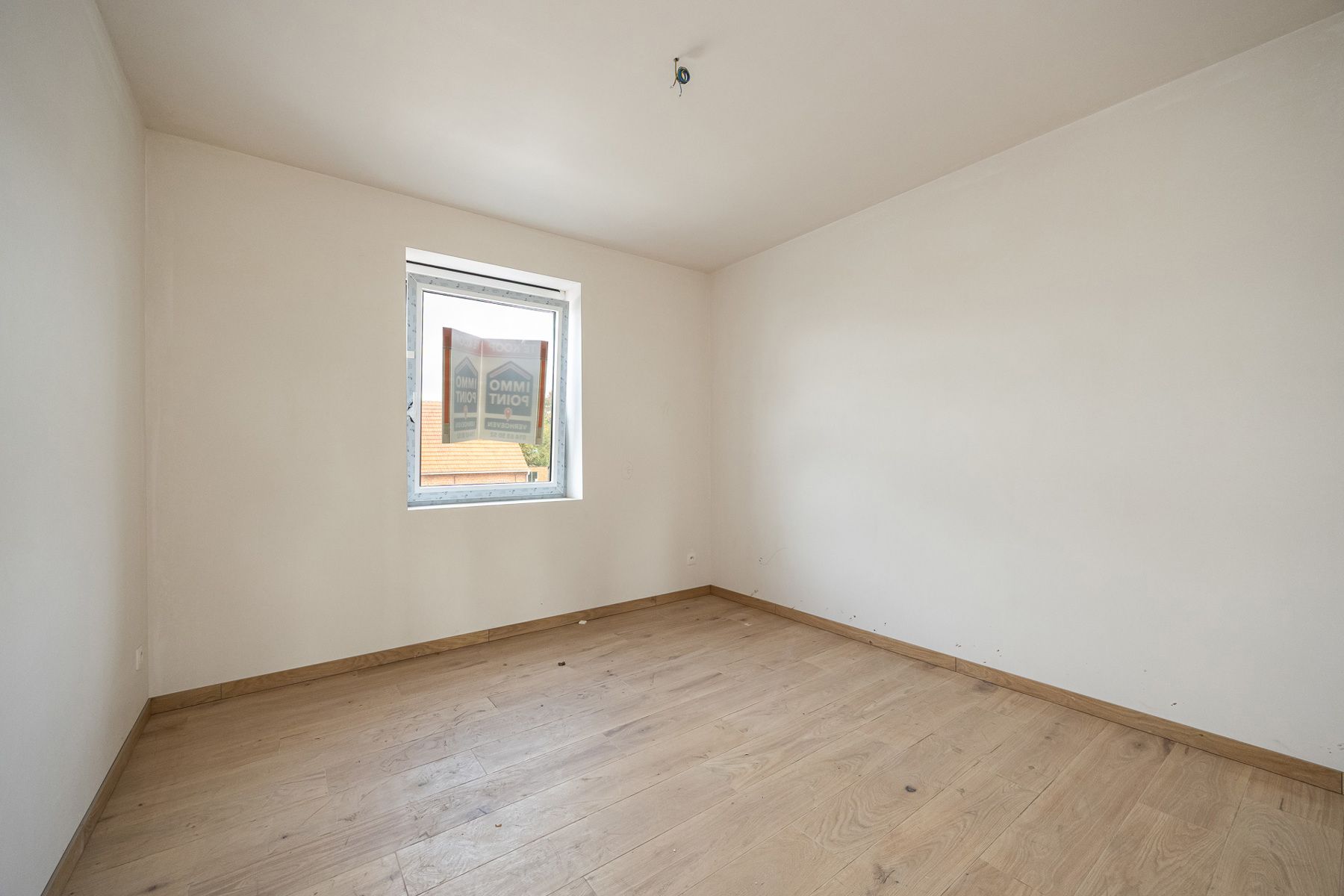 Woning met 3 slaapkamers en carport/fietsenberging op perceel van ca 366m² foto 16