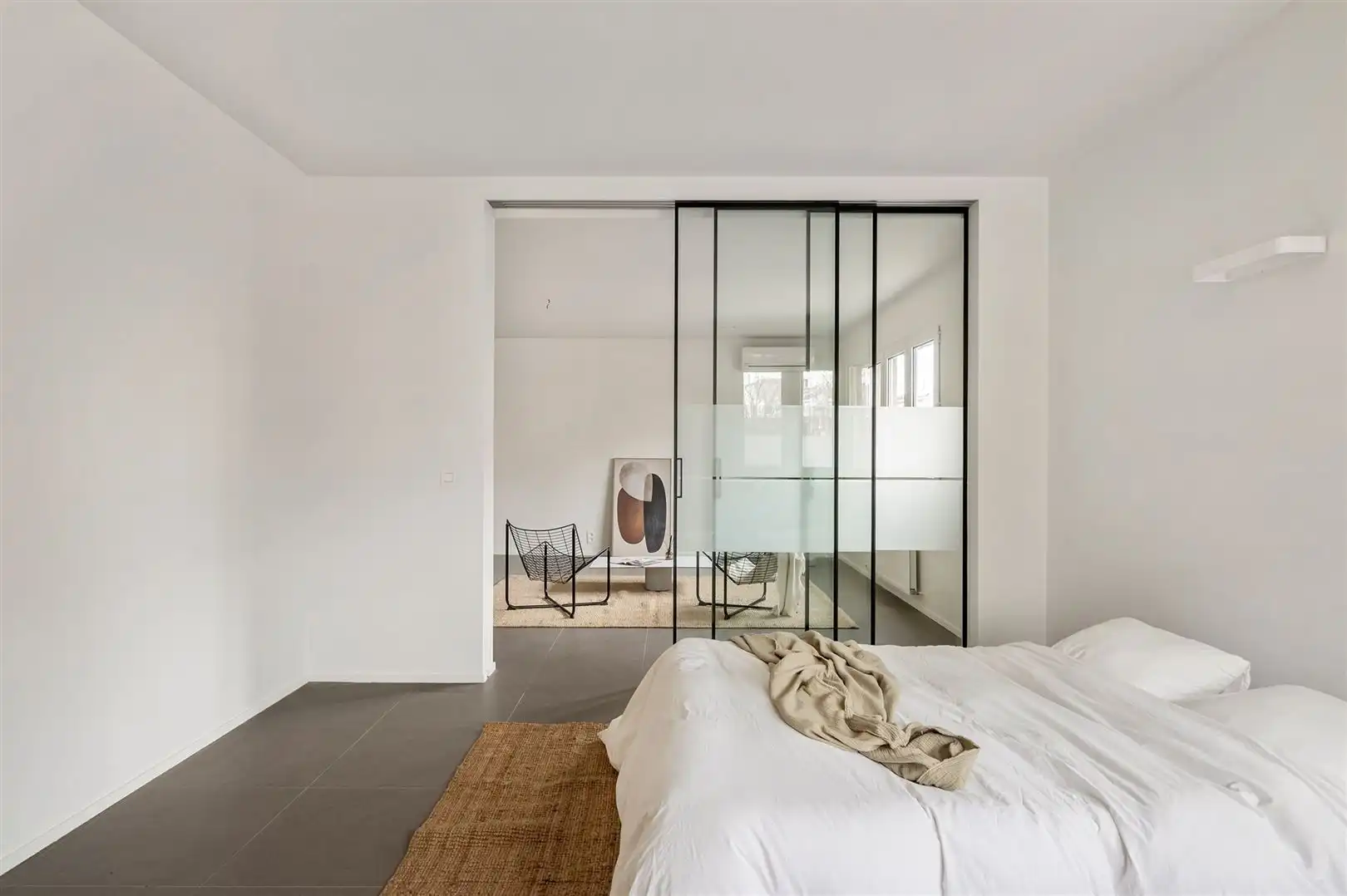 Gerenoveerd gelijkvloers appartement foto 16