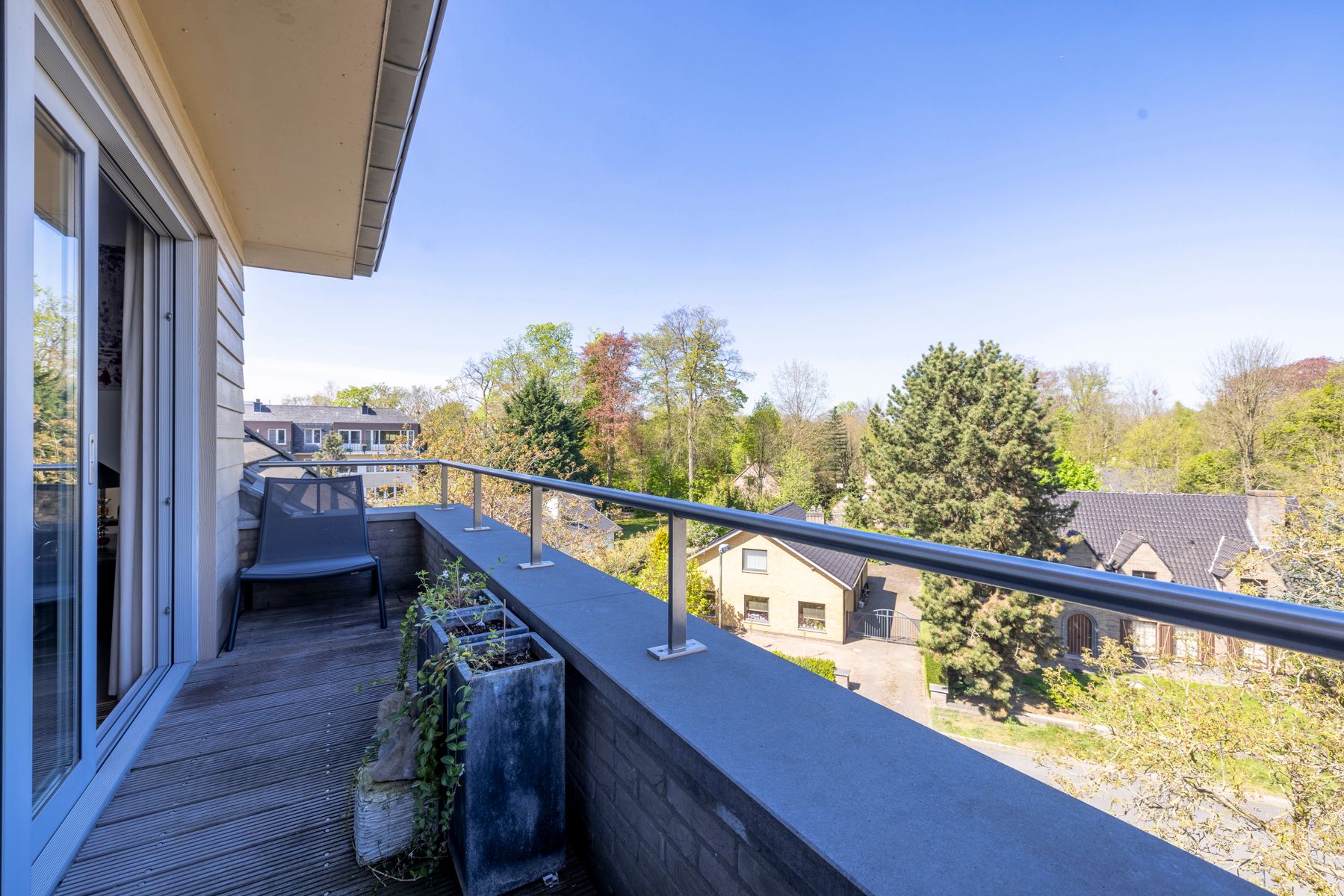 Penthouse met 2 slaapkamers, autostaanplaats en 2 terrassen foto 6