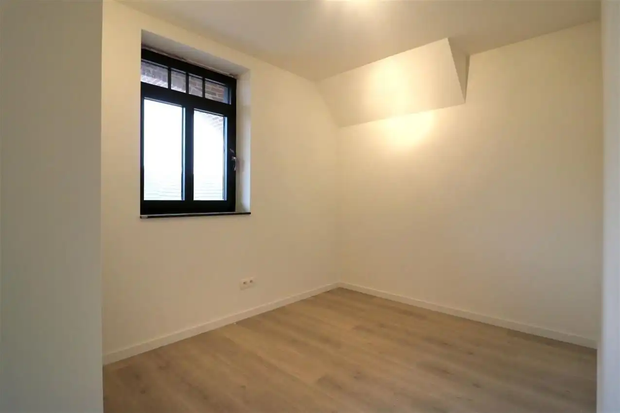 Duplex met 2 slpk., groot terras en autostaanplaats foto 16