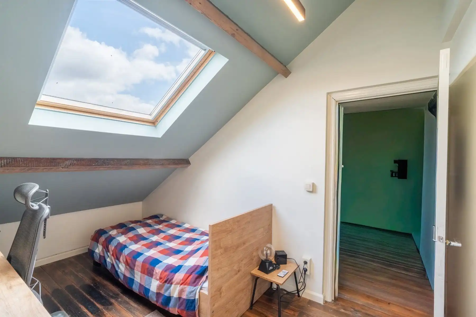 Instapklare gezinswoning met 4 slpks en zonnige tuin foto 27