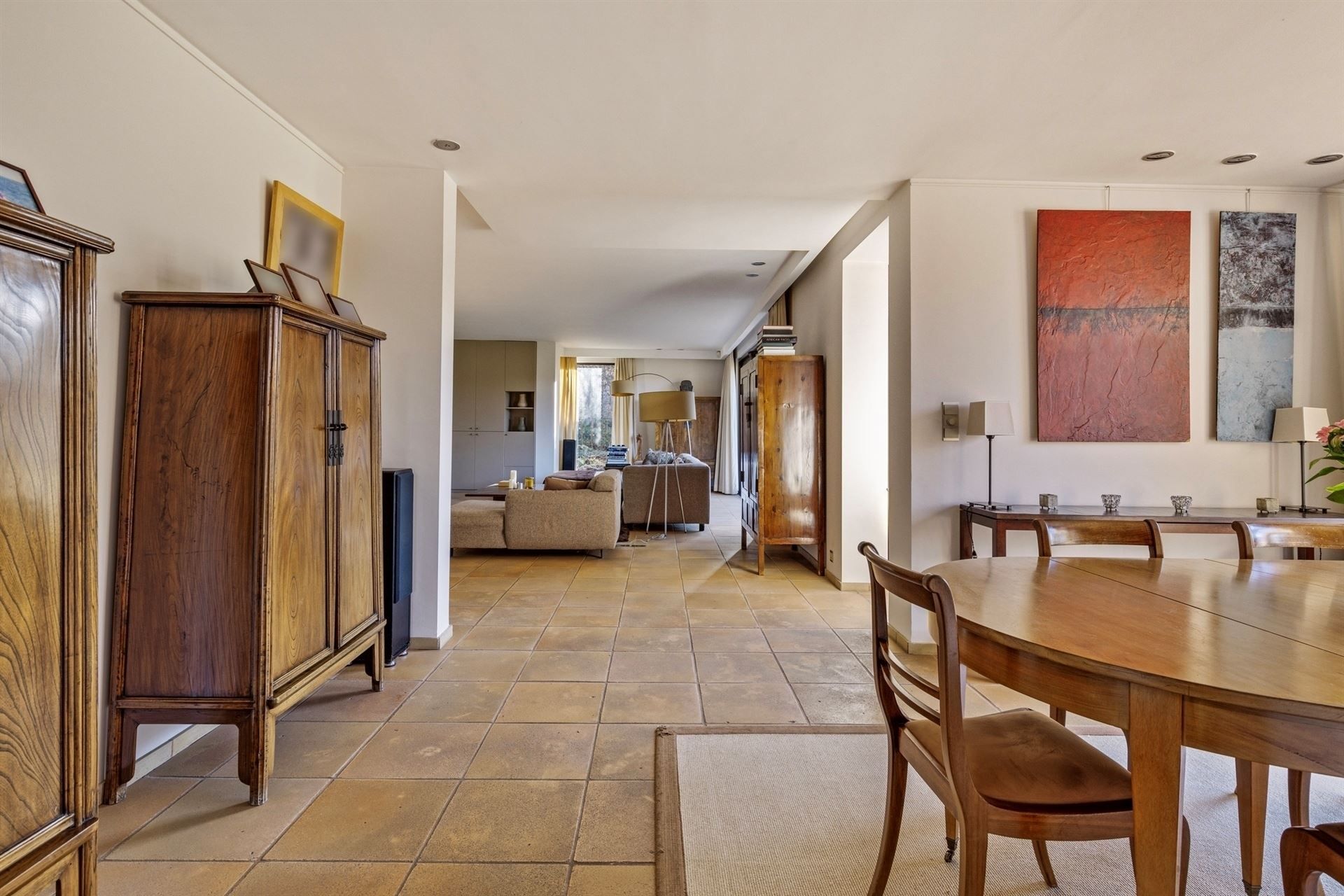 Ruime klassieke villa met zwembad in doodlopende straat foto 15