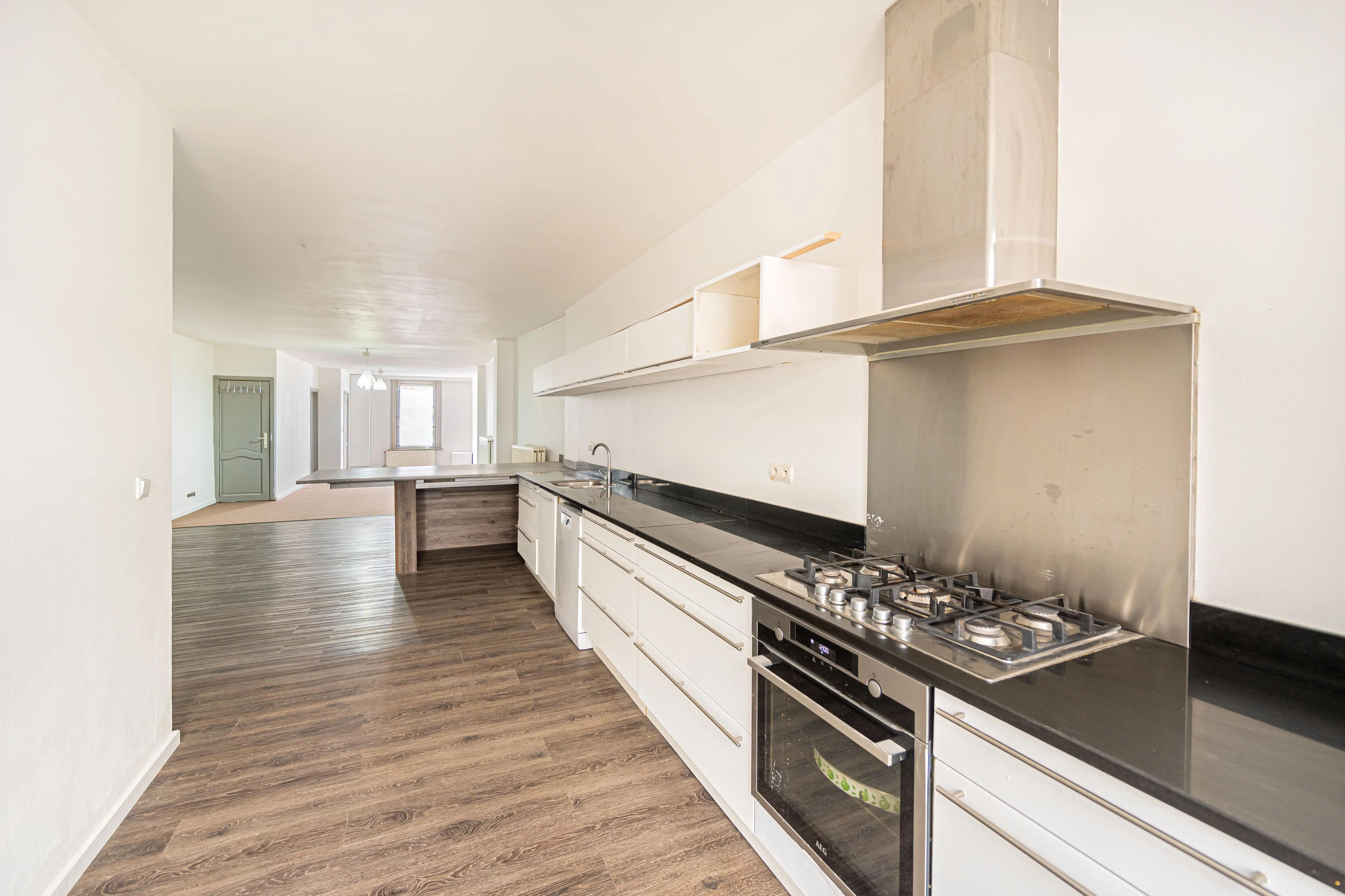 Instapklare woning met 3 slaapkamers en 2 badkamers foto 3