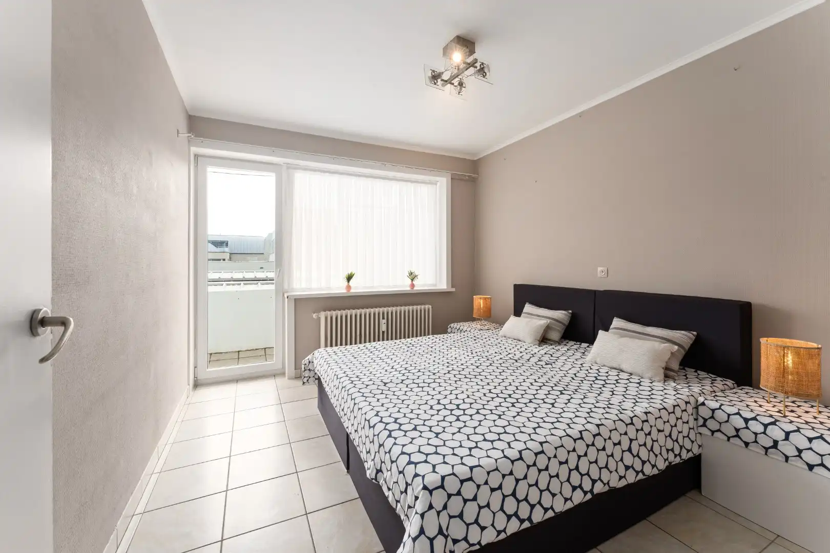 Instapklaar en bijzonder lichtrijk appartement met 2 slaapkamers, zonnig terras en EPC-label B in Oostende foto 16