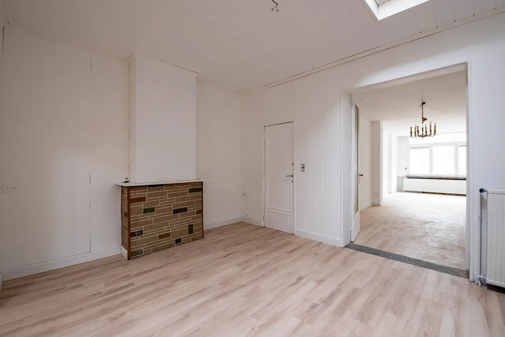 Ruim en recent vernieuwd gelijkvloers appartement met tuin op de Lakborslei foto 5