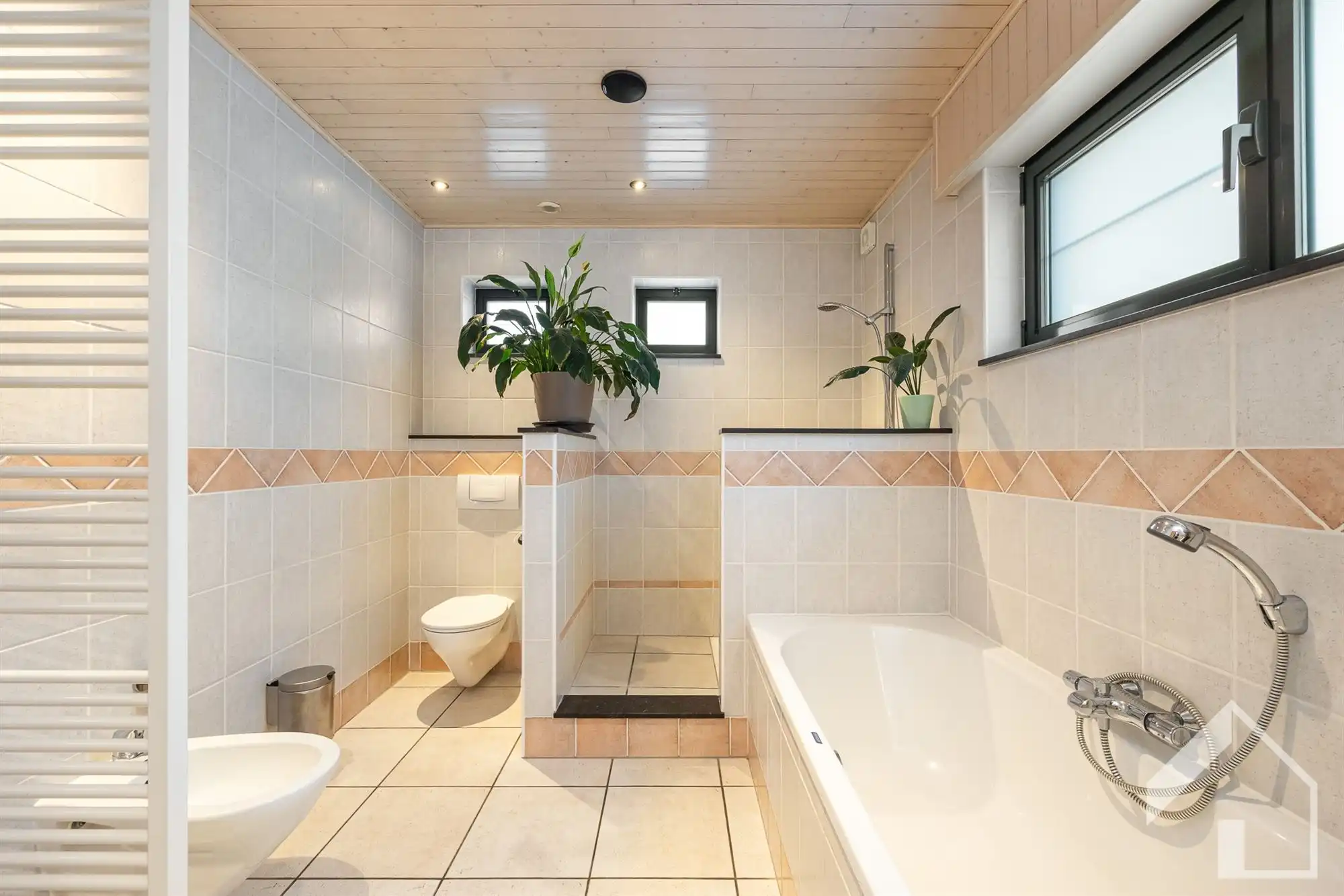 Prachtig landhuis nabij het centrum van Broechem foto 12