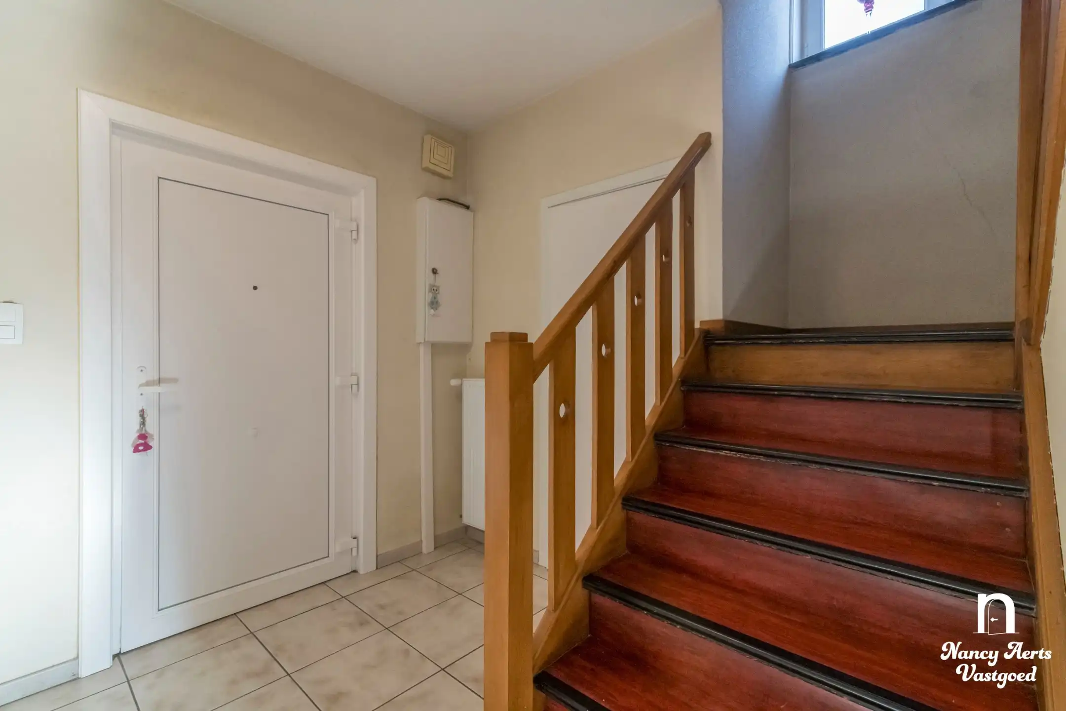 Gerenoveerde instapklare woning met zuidgerichte tuin foto 29