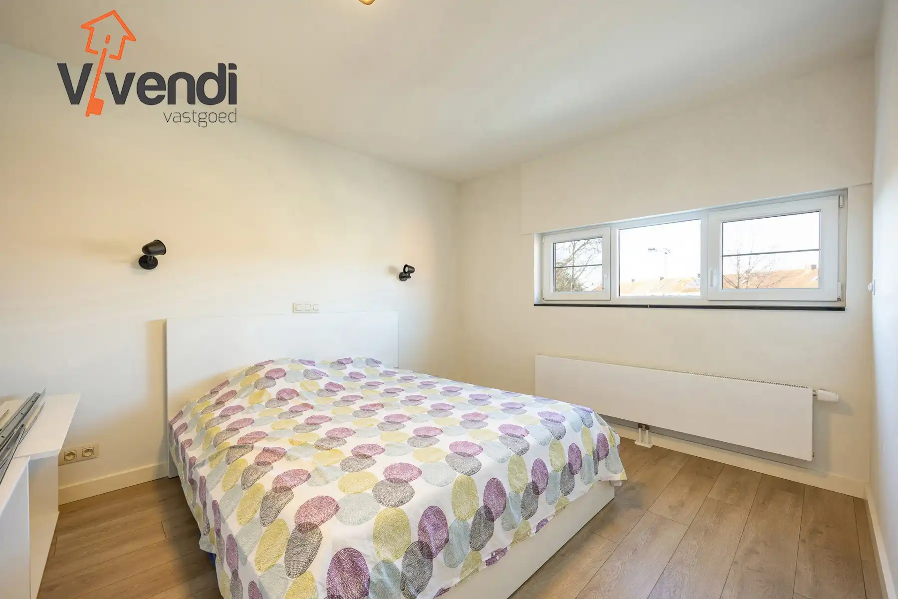 Instapklare stadswoning recent volledig gerenoveerd! foto 12