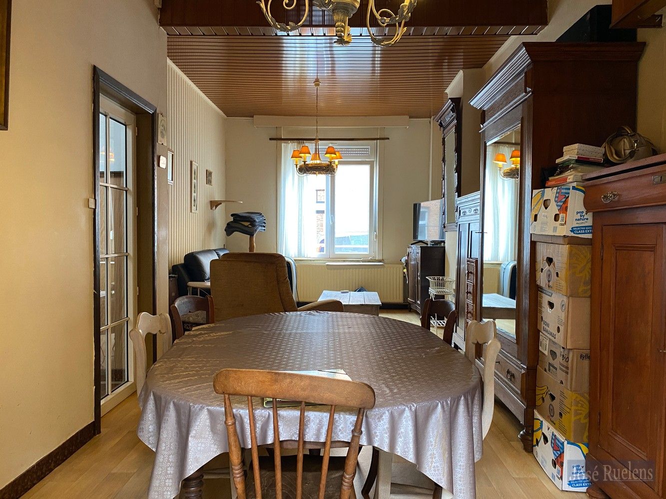 Uitstekend gelegen gezinswoning met aangename stadstuin foto 7