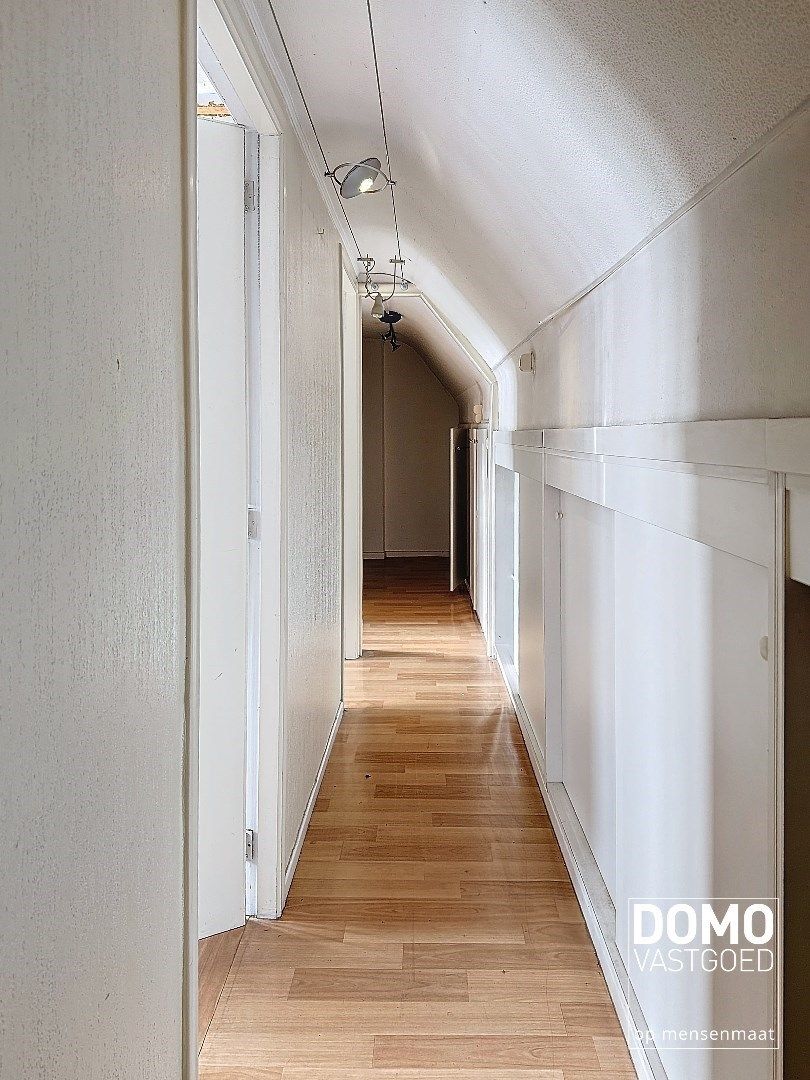 Te renoveren handelshuis gelegen in het centrum van Diepenbeek. foto 10