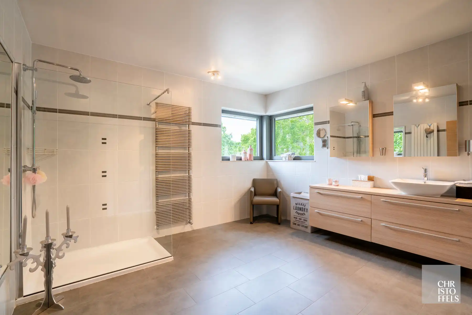 Penthouse (282 m²) met zuidgeoriënteerd terras in Hasselt! foto 3
