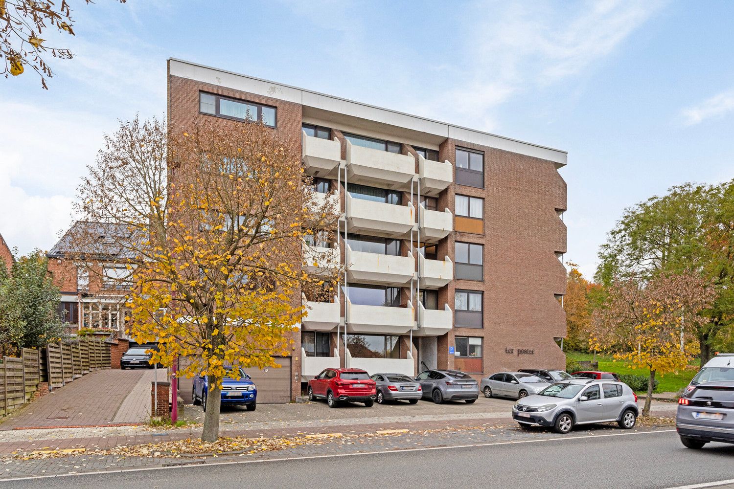 MOOI APPARTEMENT MET 2 SLPKS EN AUTOSTAANPLAATS TE DIEST! foto 21