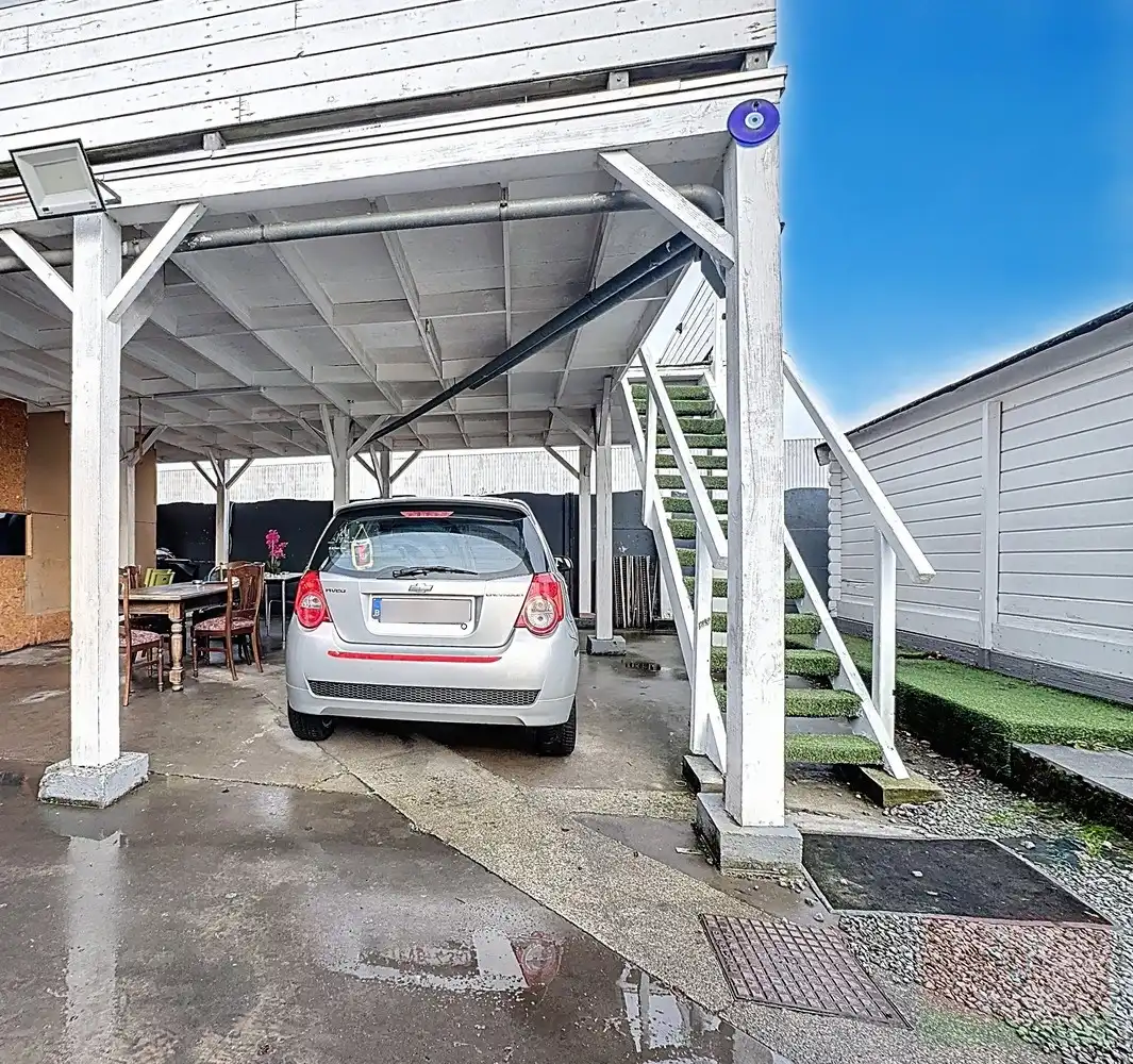 Loft op 1ste verdieping met 2 slaapkamers, zonneterras en een carport foto 13