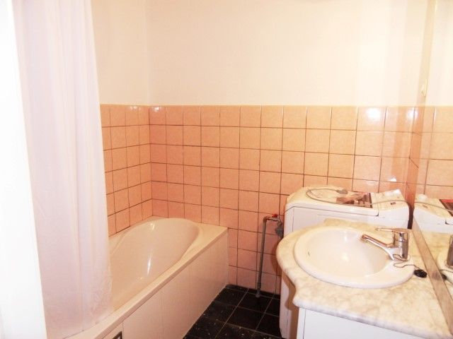 GELIJKVLOERSAPPARTEMENT met 3 slpkrs, mooie leefruimten en terras. Cv aardgas. foto 15