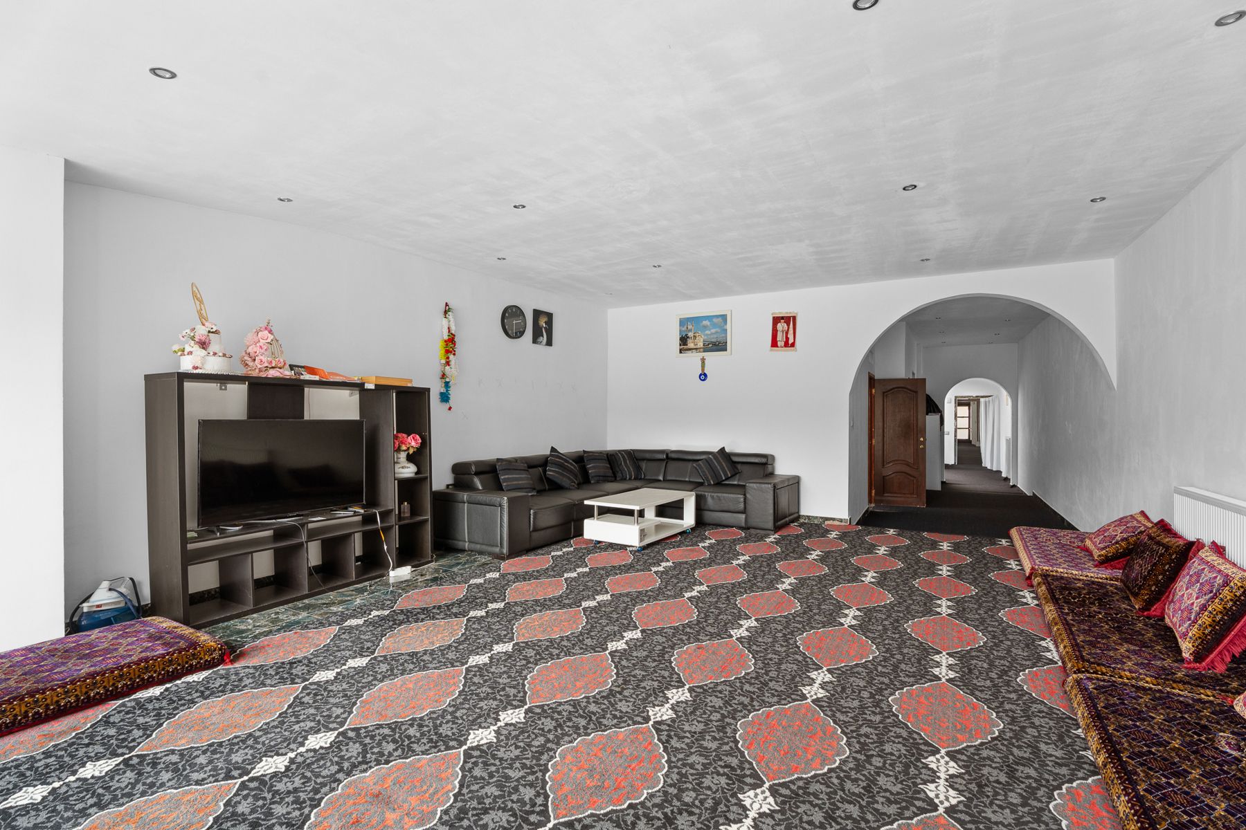 Ruime gezinswoning in hartje Sint-Niklaas foto 4