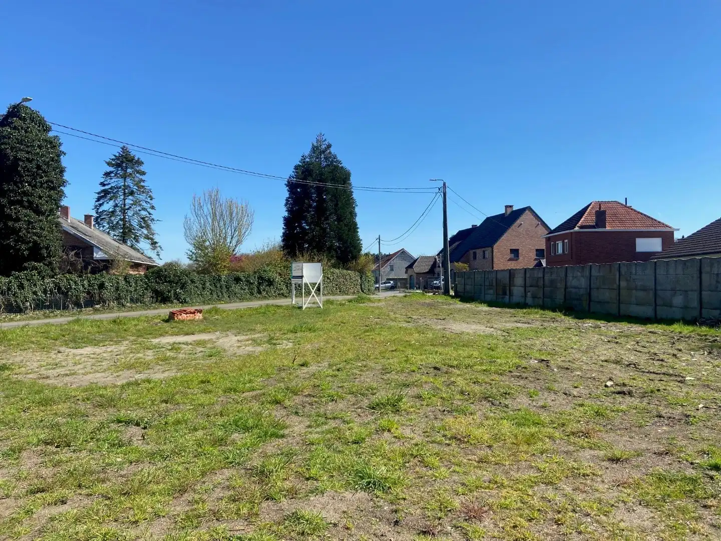 Mooi ZO-gericht perceel voor OB - 7a 48ca te Werchter foto {{pictureIndex}}