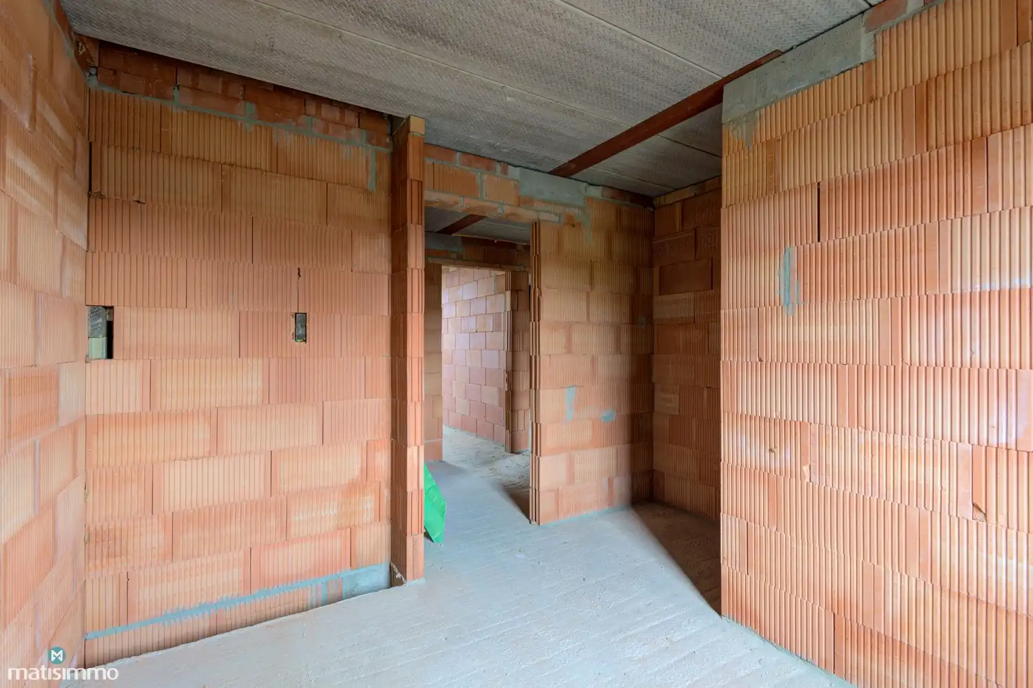 RUSTIG GELEGEN CASCO NIEUWBOUWWONING NABIJ HET GROEN TE OUDSBERGEN foto 22