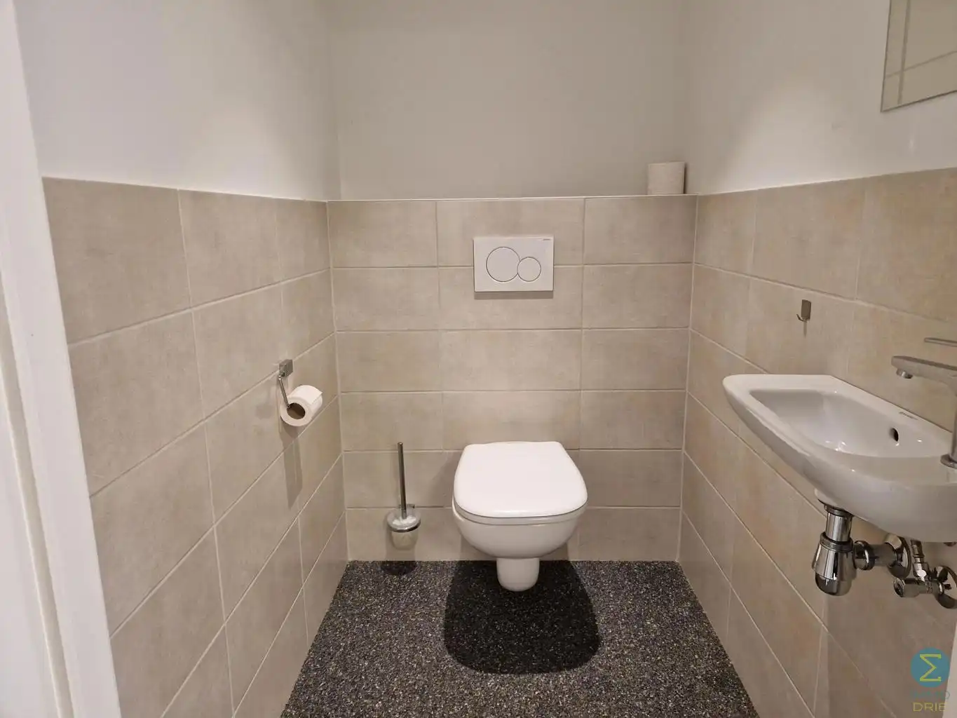 Commerciële ruimte te huur foto 8