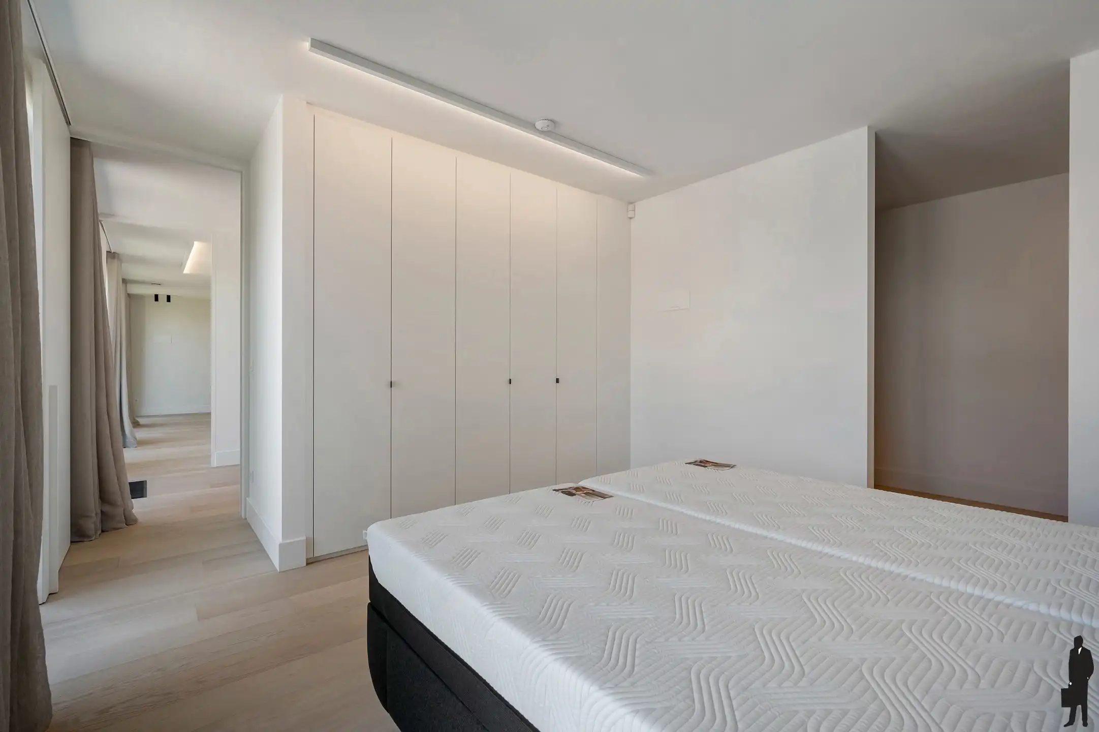 Residentie Mercuur: Penthouse van 237m² + 100m² aan terrassen foto 26