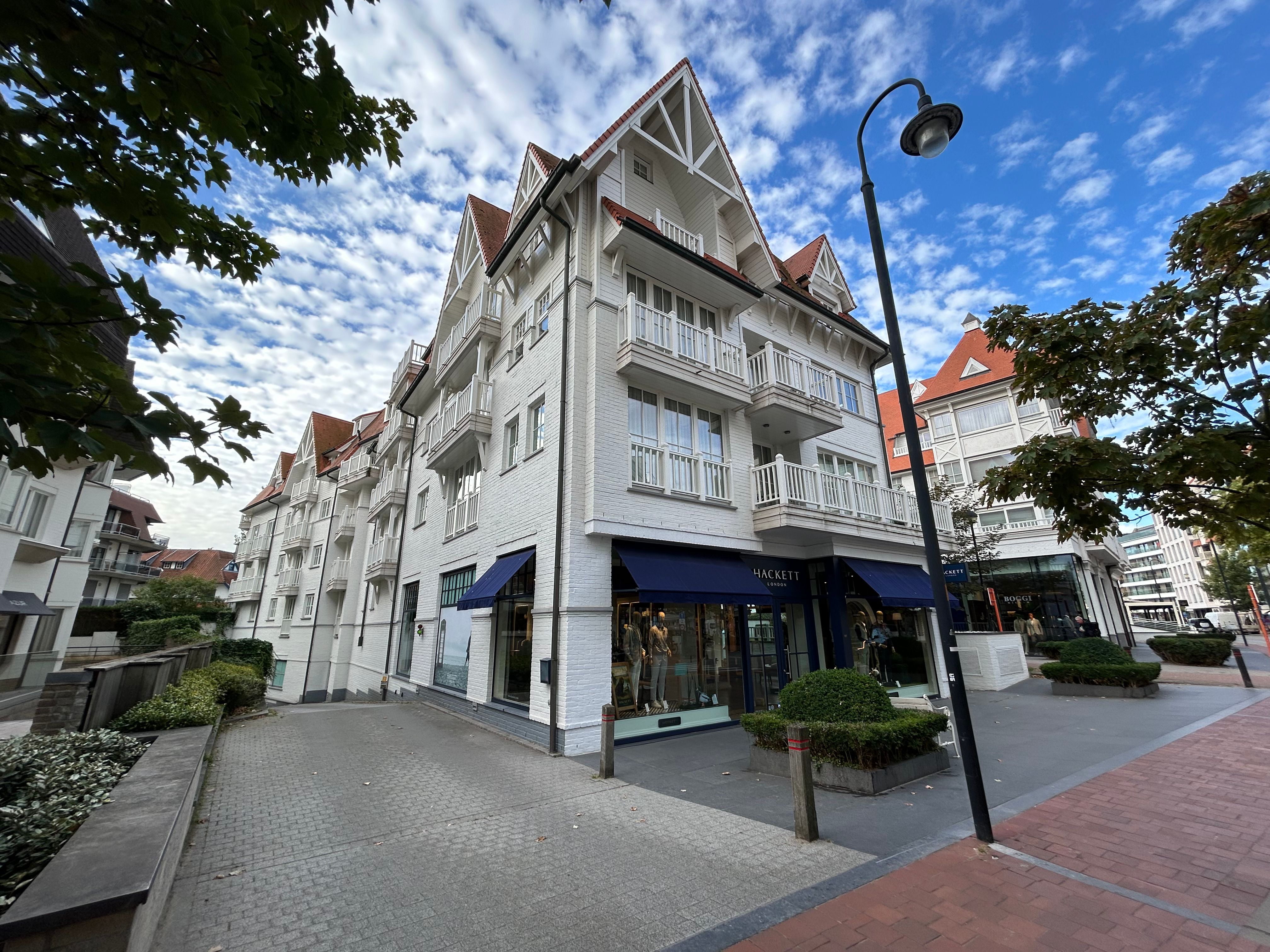 ()=>{if(producerUpdateValueVersion(node),producerAccessed(node),node.value===ERRORED)throw node.error;return node.value} Generaal Lemanpad 12 - 8300 Knokke