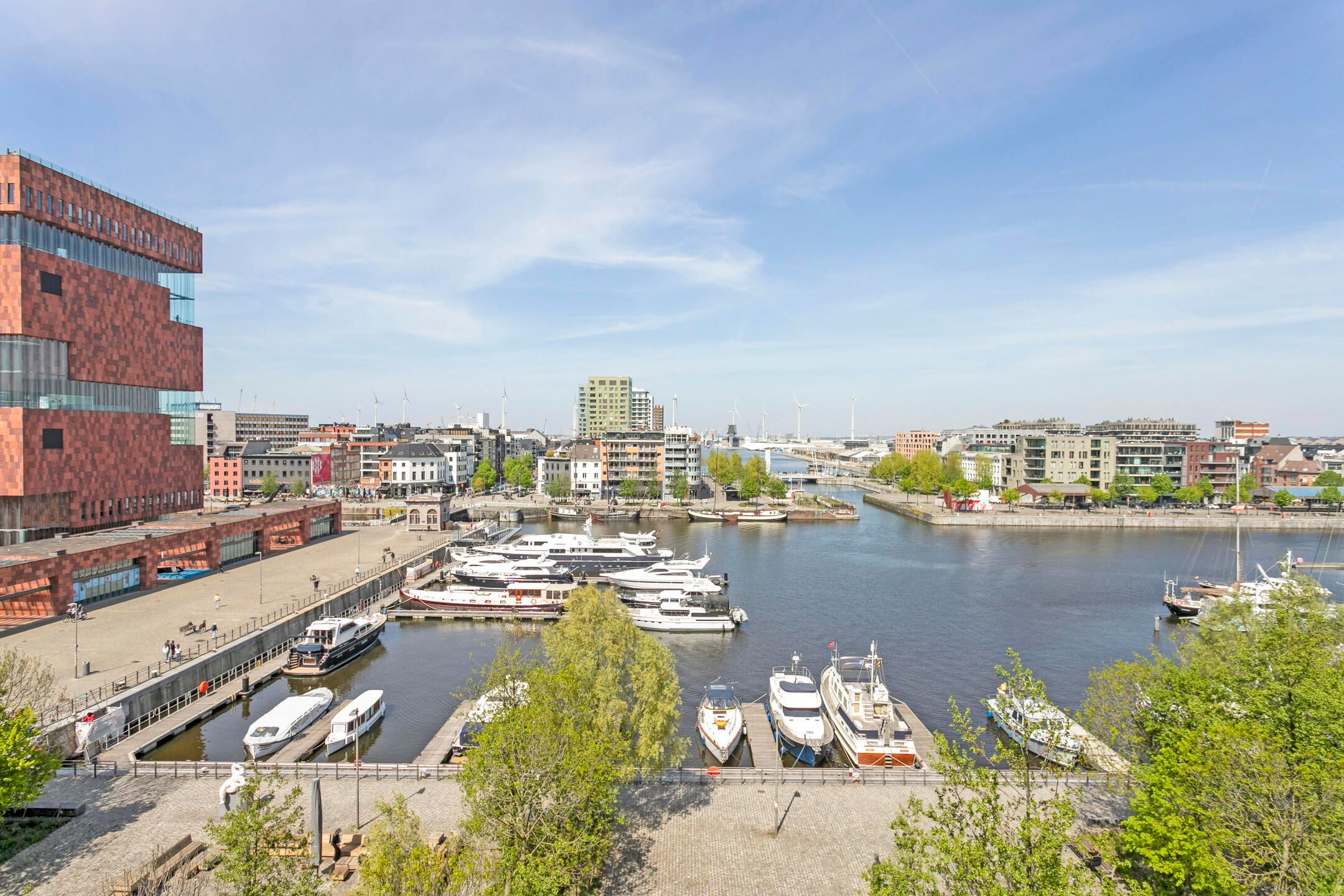 ANTWERPEN - Luminueze penthouse met panoramische zichten foto 1