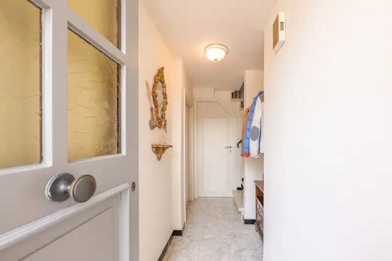 🏡 Ideale charmante energiezuinige starterswoning met 3 slaapkamers, tuin en garage rustig gelegen in het centrum van Wielsbeke foto 2