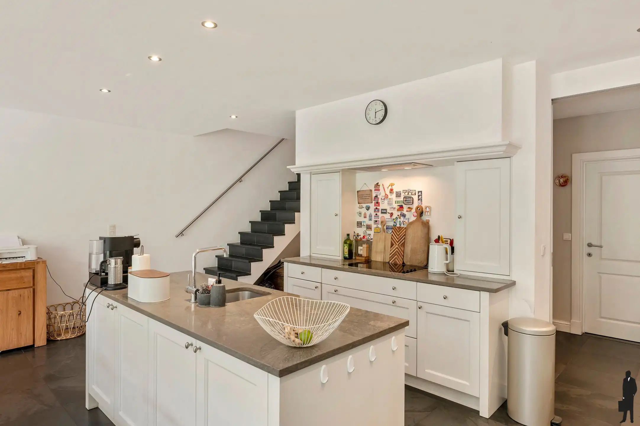 Instapklare hoogwaardig afgewerkte woning (BJ 2004) in het centrum van Brasschaat! foto 9