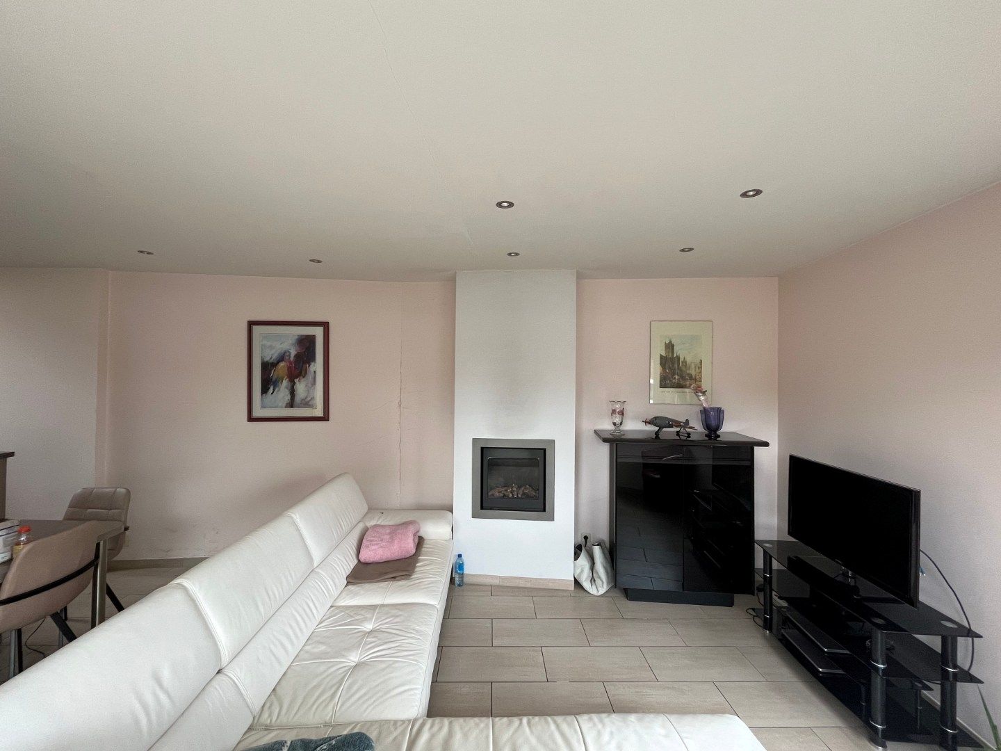 Knusse bungalowwoning  foto 3