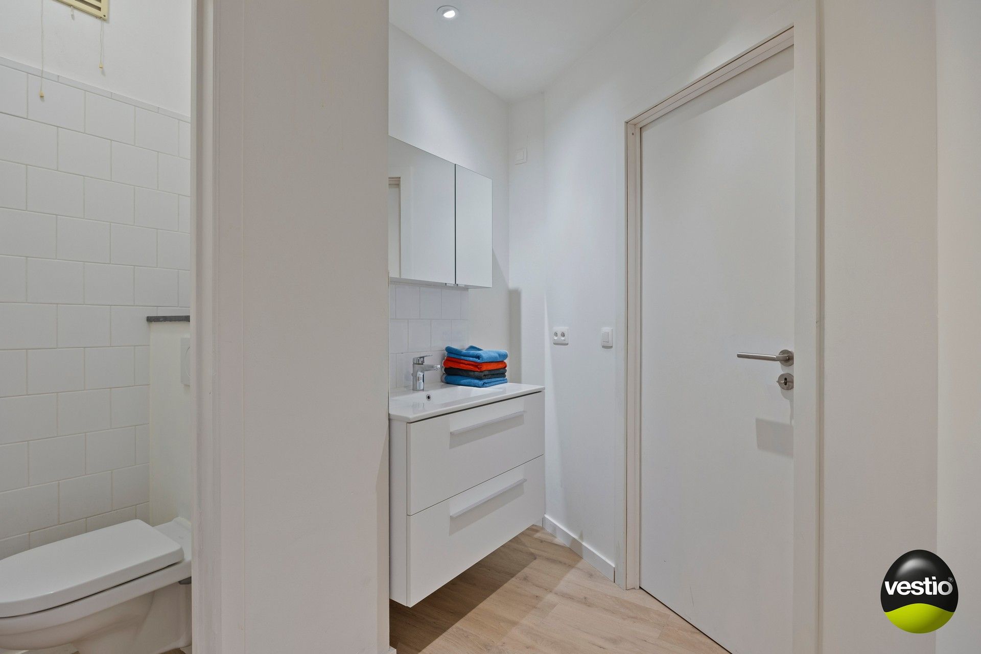 Leuke, gerenoveerde handelsruimte (ca. 80 m²) aan het Capucienenplein! foto 10