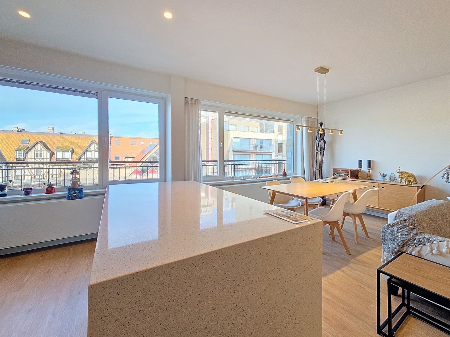Tweeslaapkamer appartement in de winkelstraat te Nieuwpoort foto 5