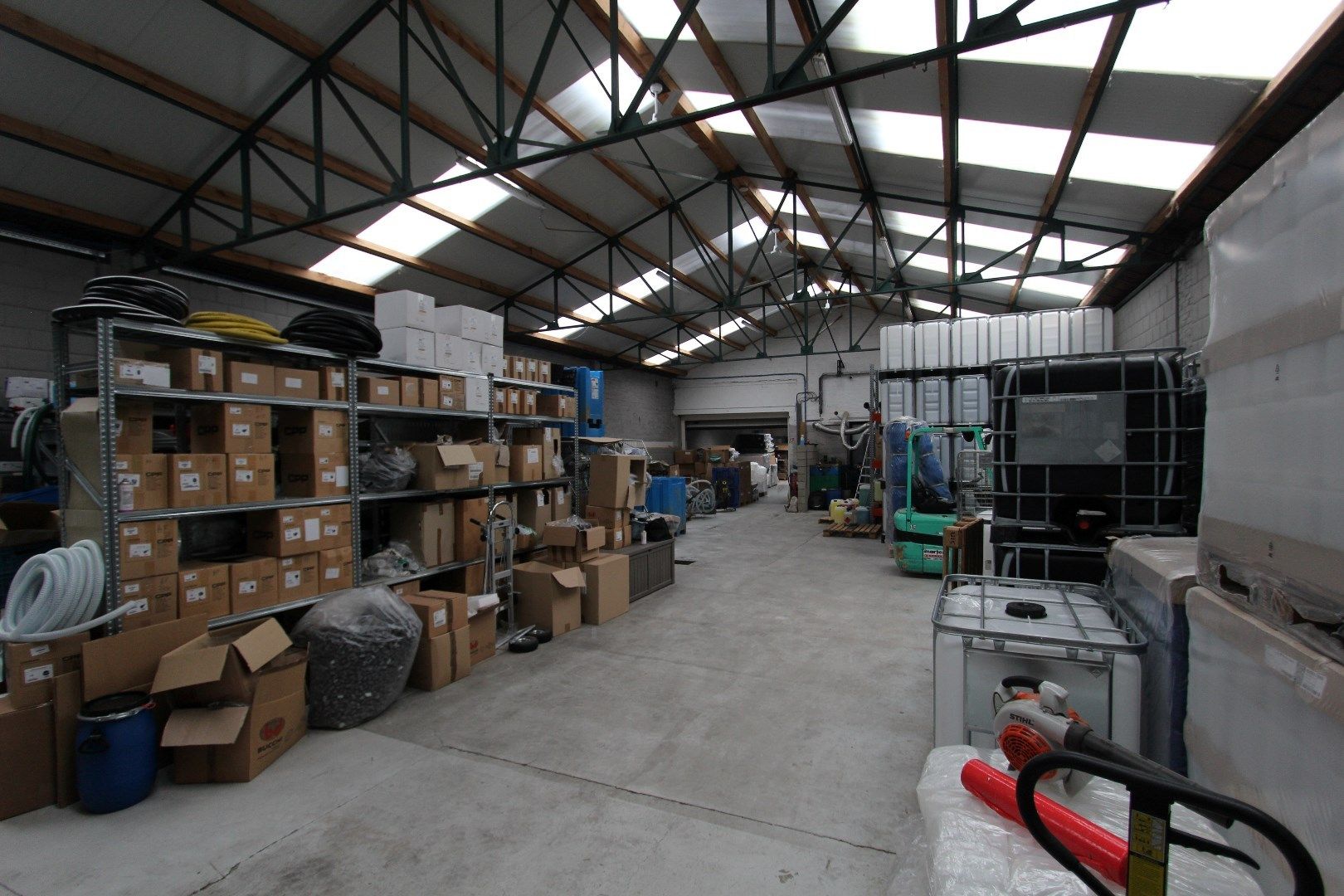 Woning met 2 bedrijfspanden – Aandelentransactie foto 14
