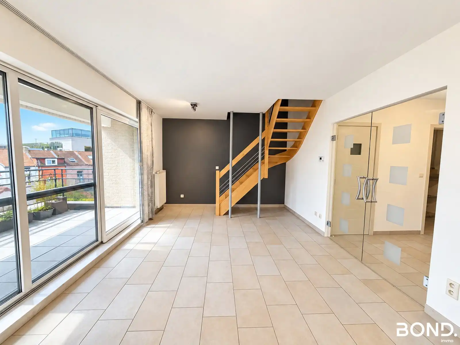Ruime duplex met 3 slaapkamers te huur in Leuven foto 3