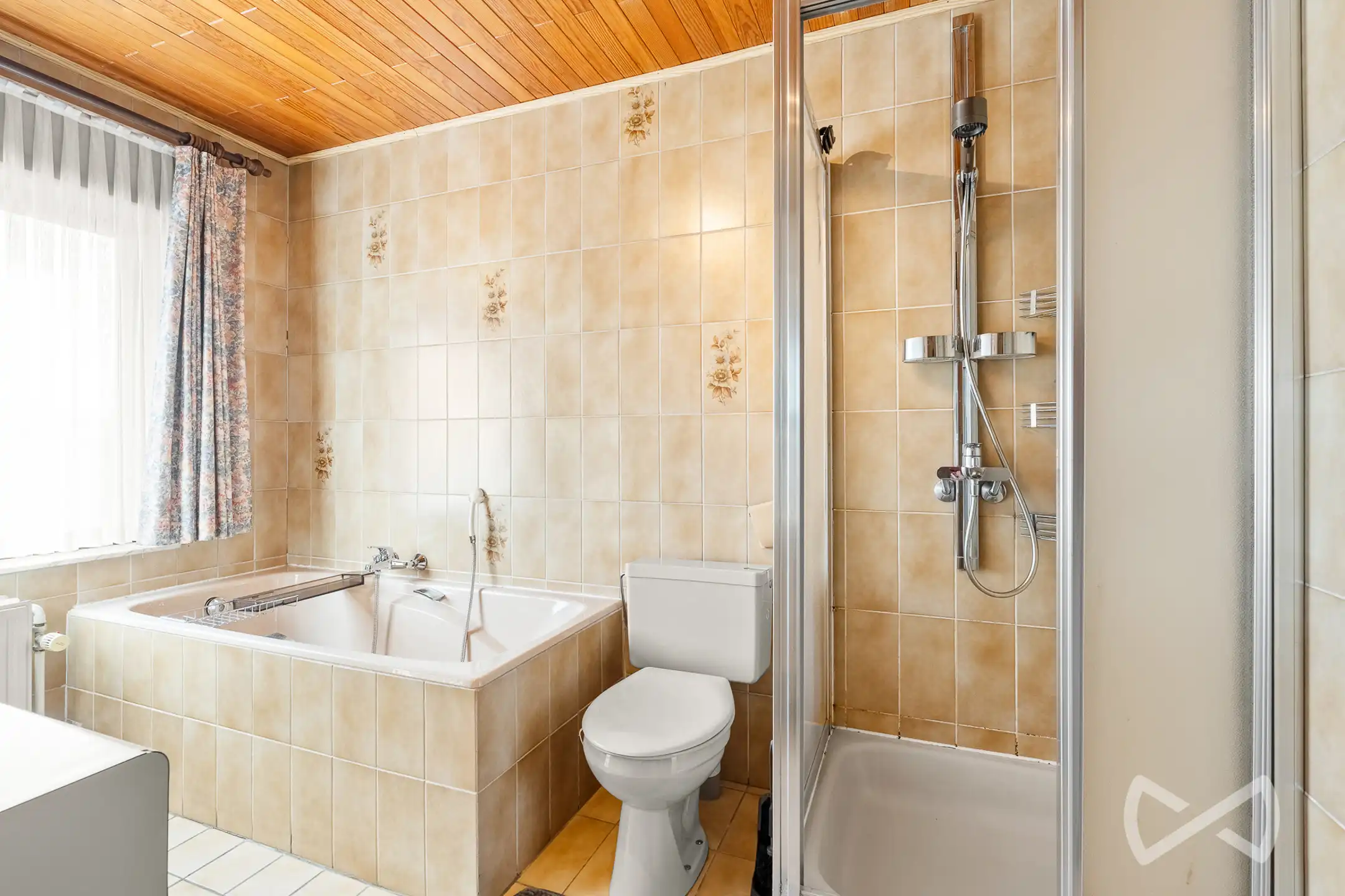 TE KOOP | Veelzijdig pand met 5 kamers en atelier van 80 m² foto 20
