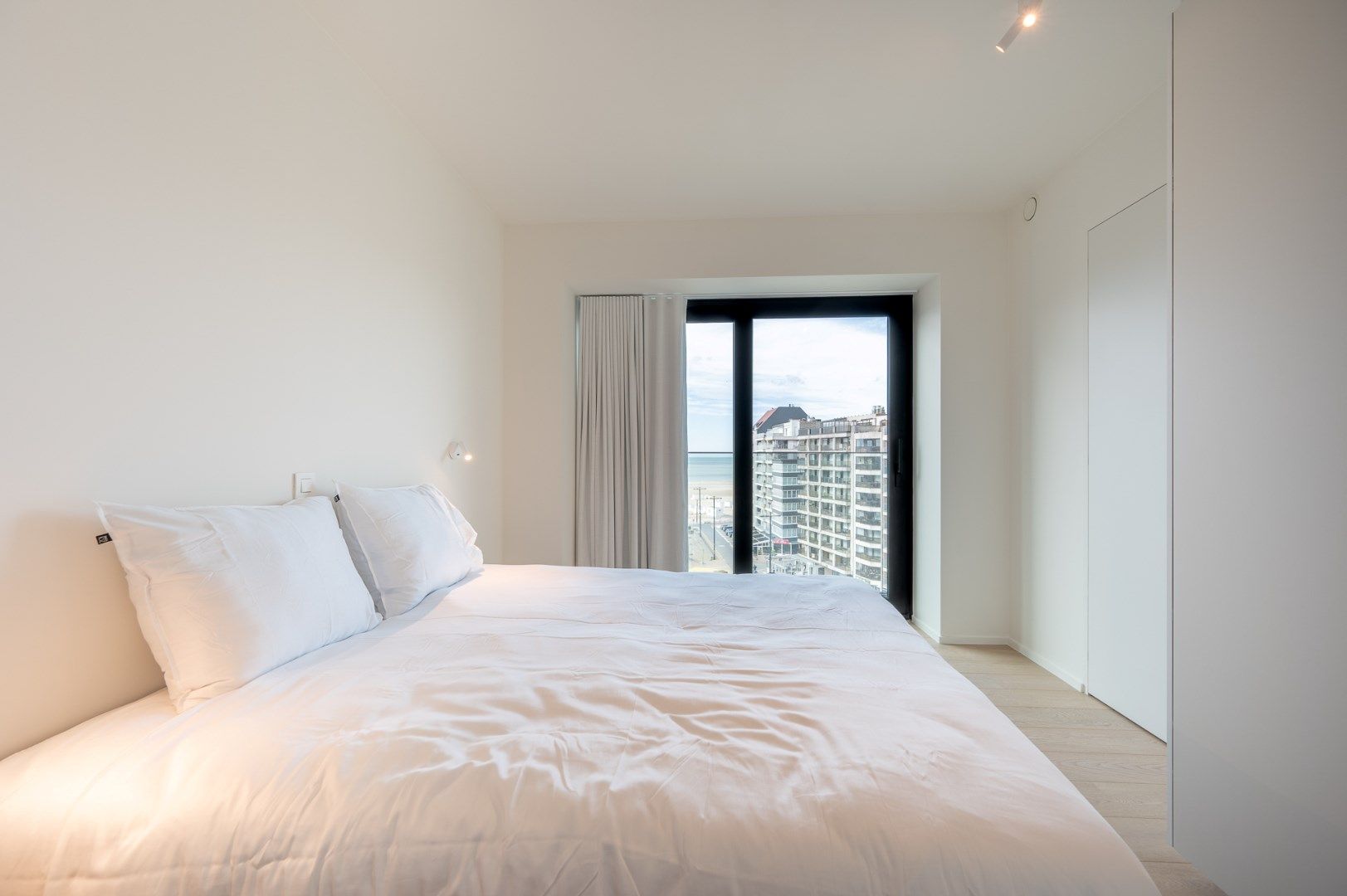 Heldentoren - Duplex genietend van een panoramisch zicht op zee foto 12