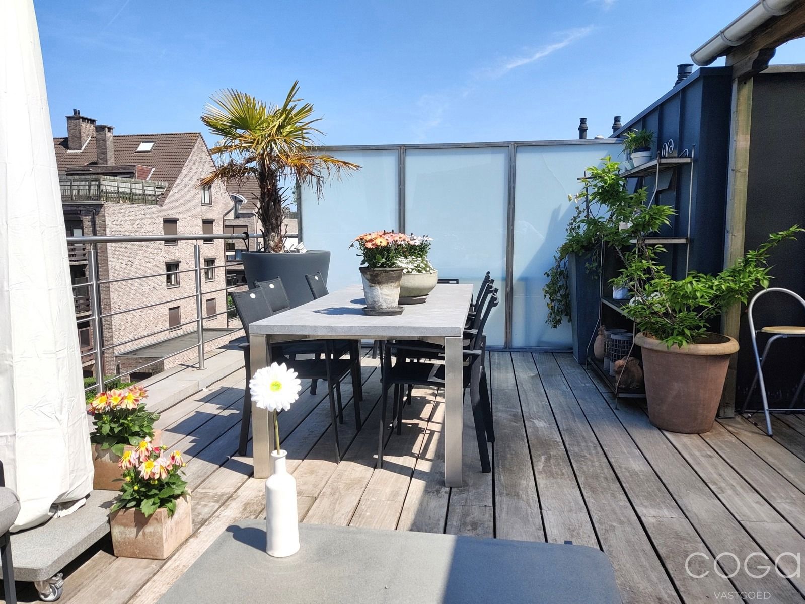 Centraal gelegen appartement met 4 slaapkamers en dakterras. foto 20