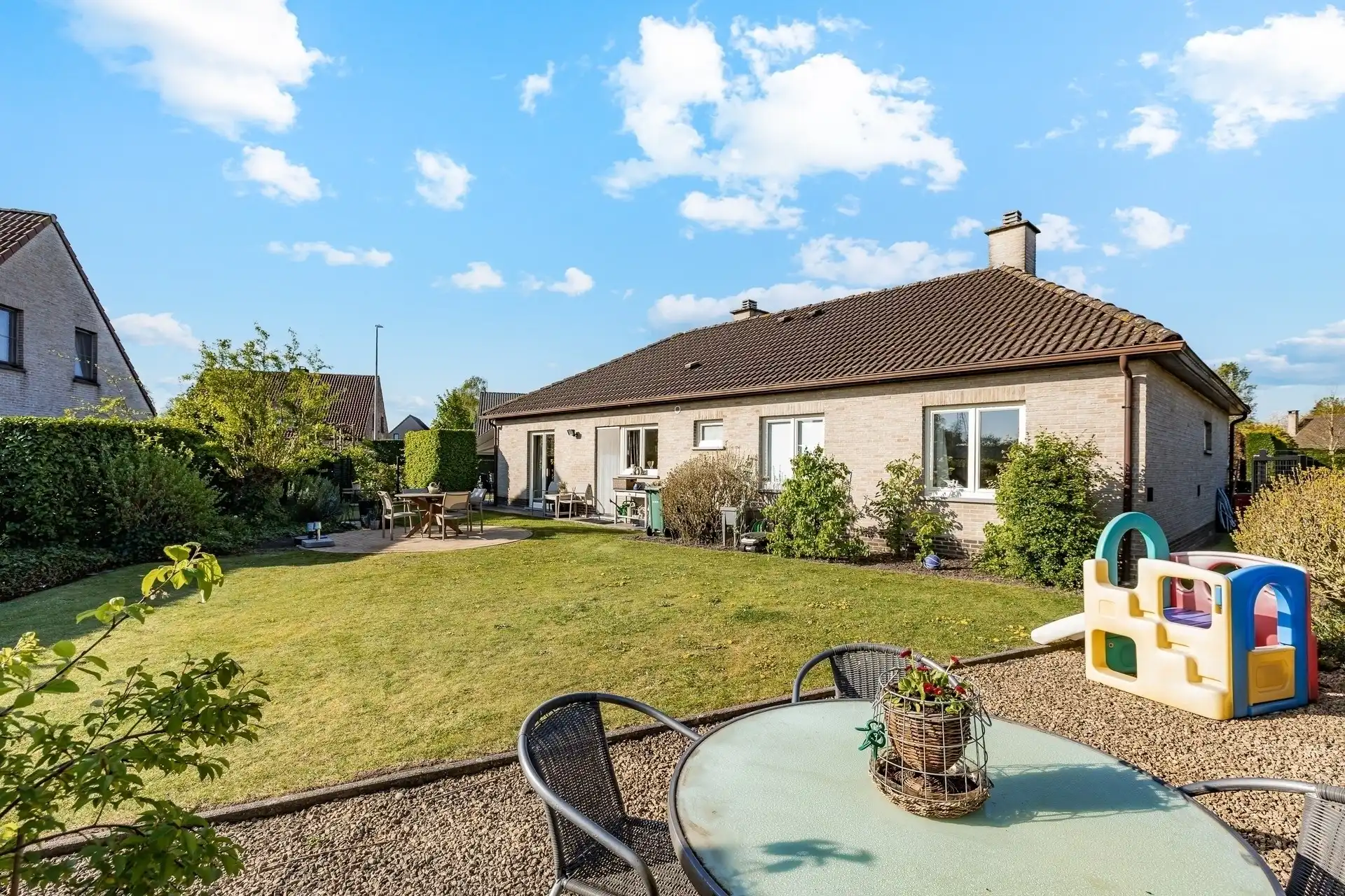 Bungalow met 3 slks op topligging foto 20