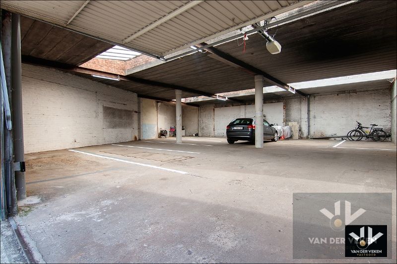 LICHTRIJK APPARTEMENT BINNEN DE GROTE RING VAN HASSELT foto 9