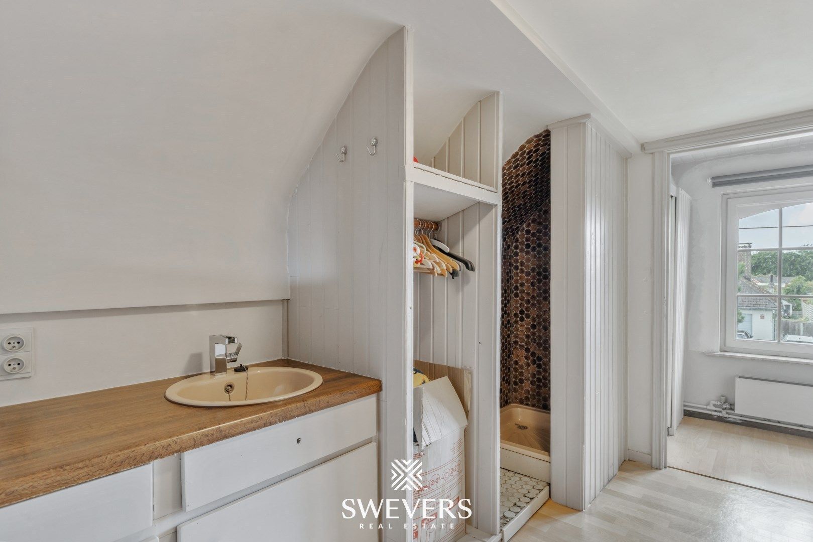 Verrassend ruime woning met veel mogelijkheden te Heusden-Zolder foto 23