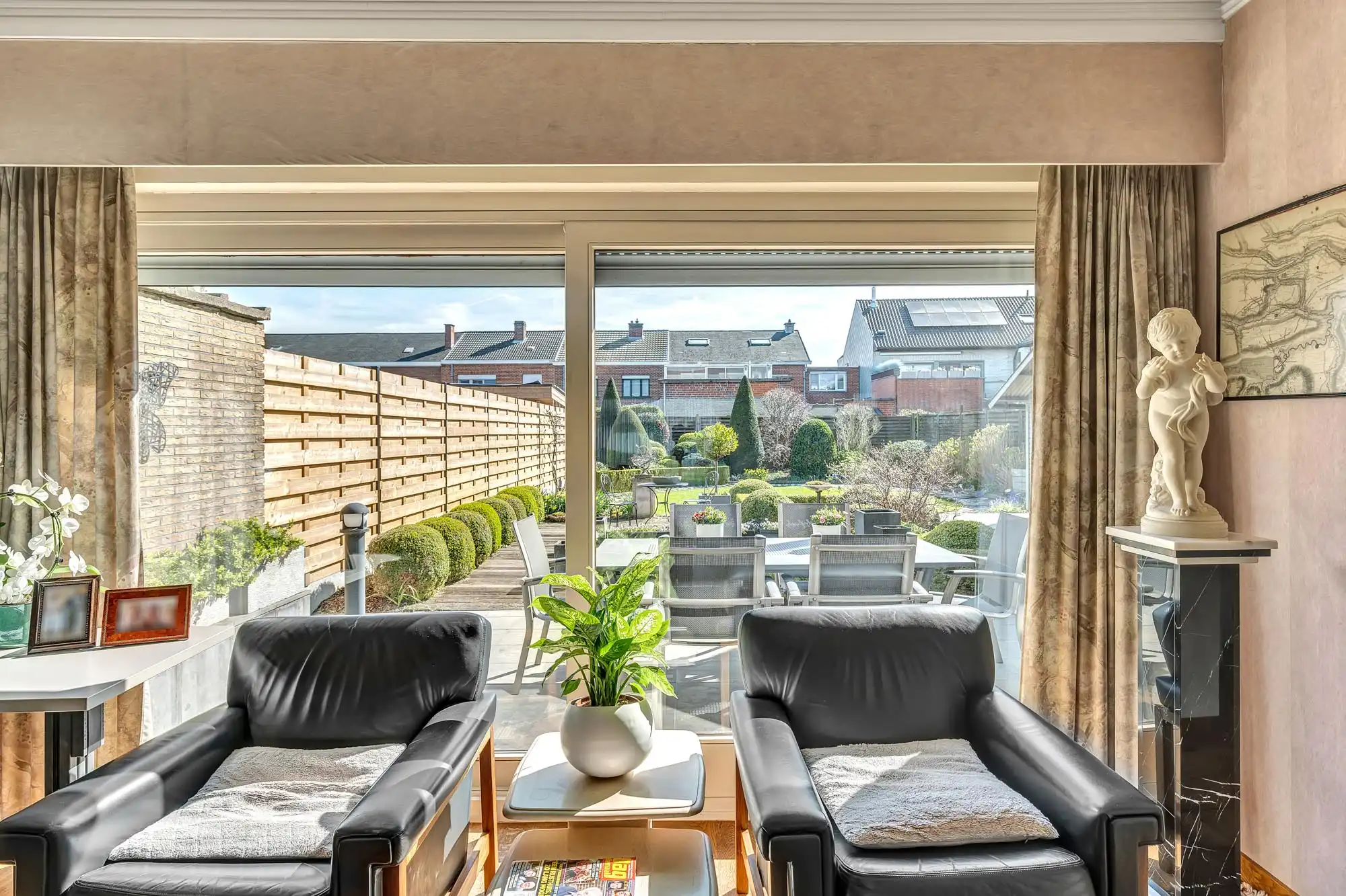 Gezellige woning met grote tuin in Deinze foto 5