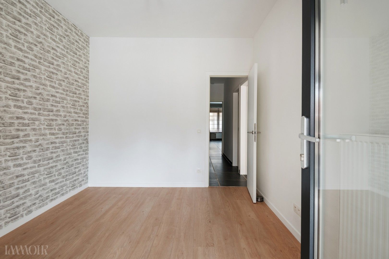 Modern en ruim gelijkvloers appartement in Schoten. foto 14