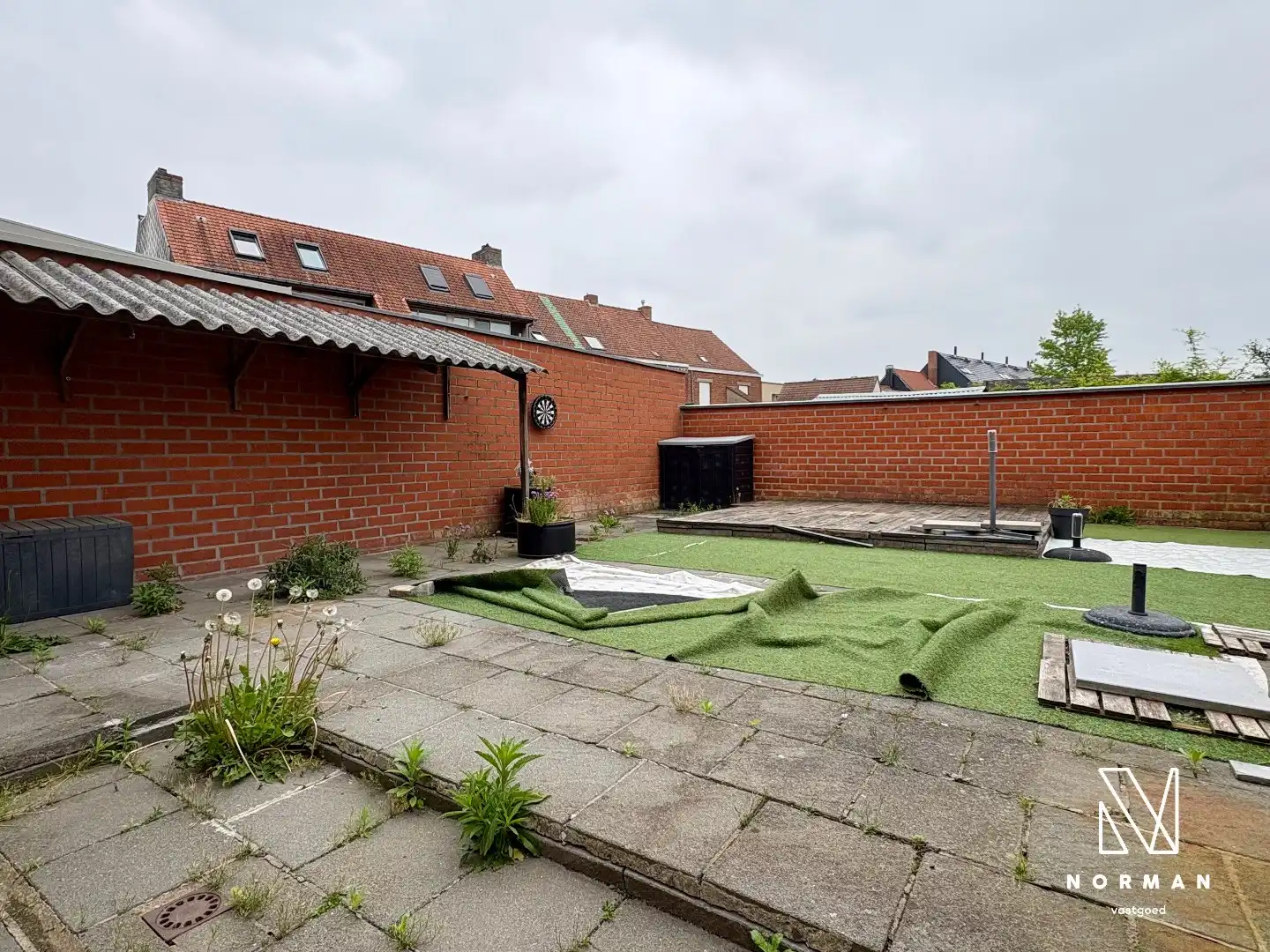 Ruime woning te koop met 4 slaapkamers en een grote garage te Harelbeke!  foto 8