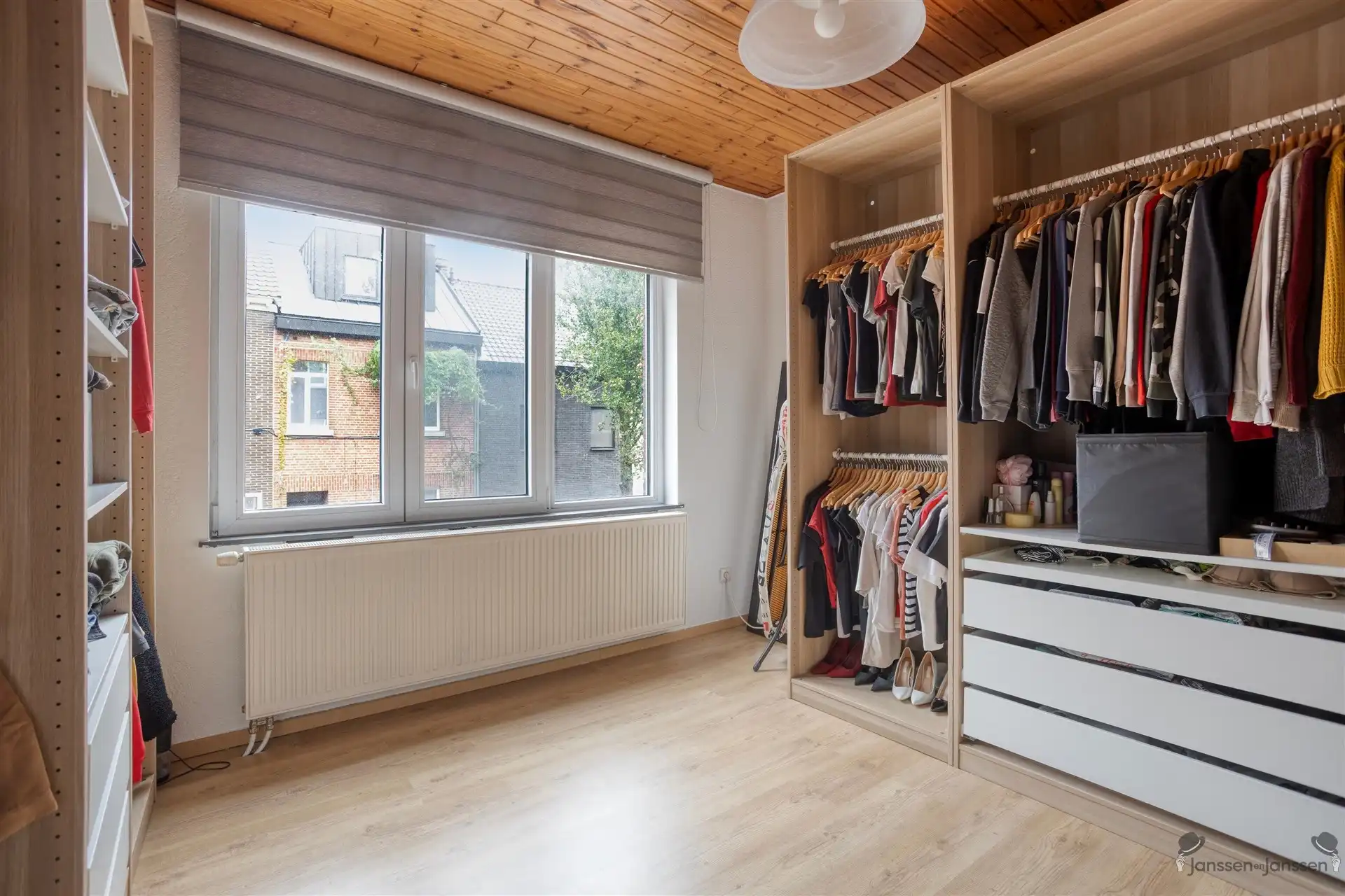 Karaktervolle rijwoning met 4 slaapkamers foto 17