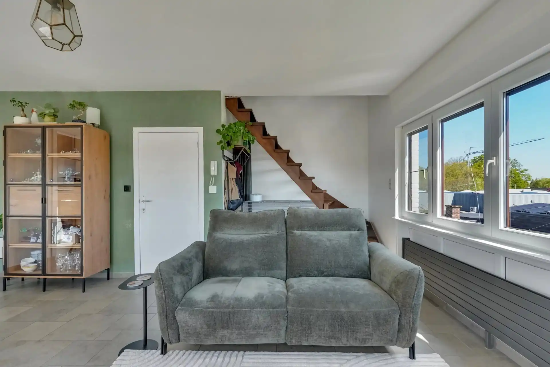 Duplex appartement met drie slaapkamers, terras en autostaanplaats foto 4