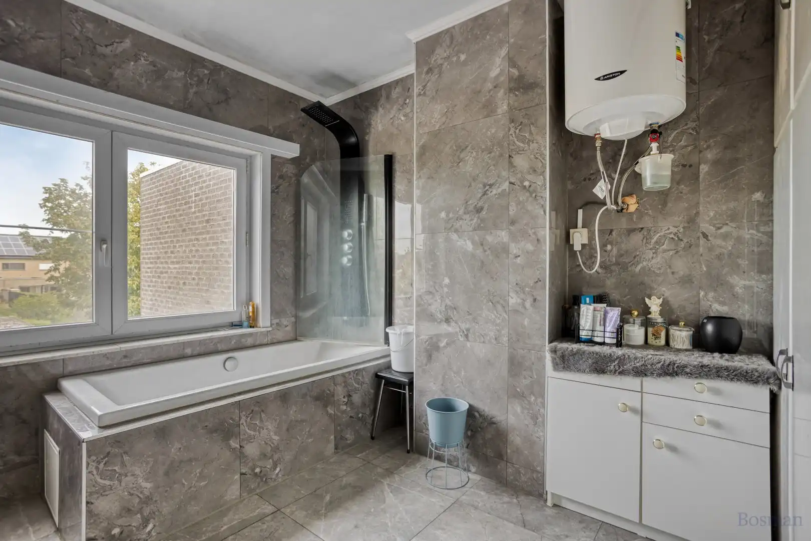 Gezinswoning op perceel van 15a 94ca te koop in Tessenderlo foto 12