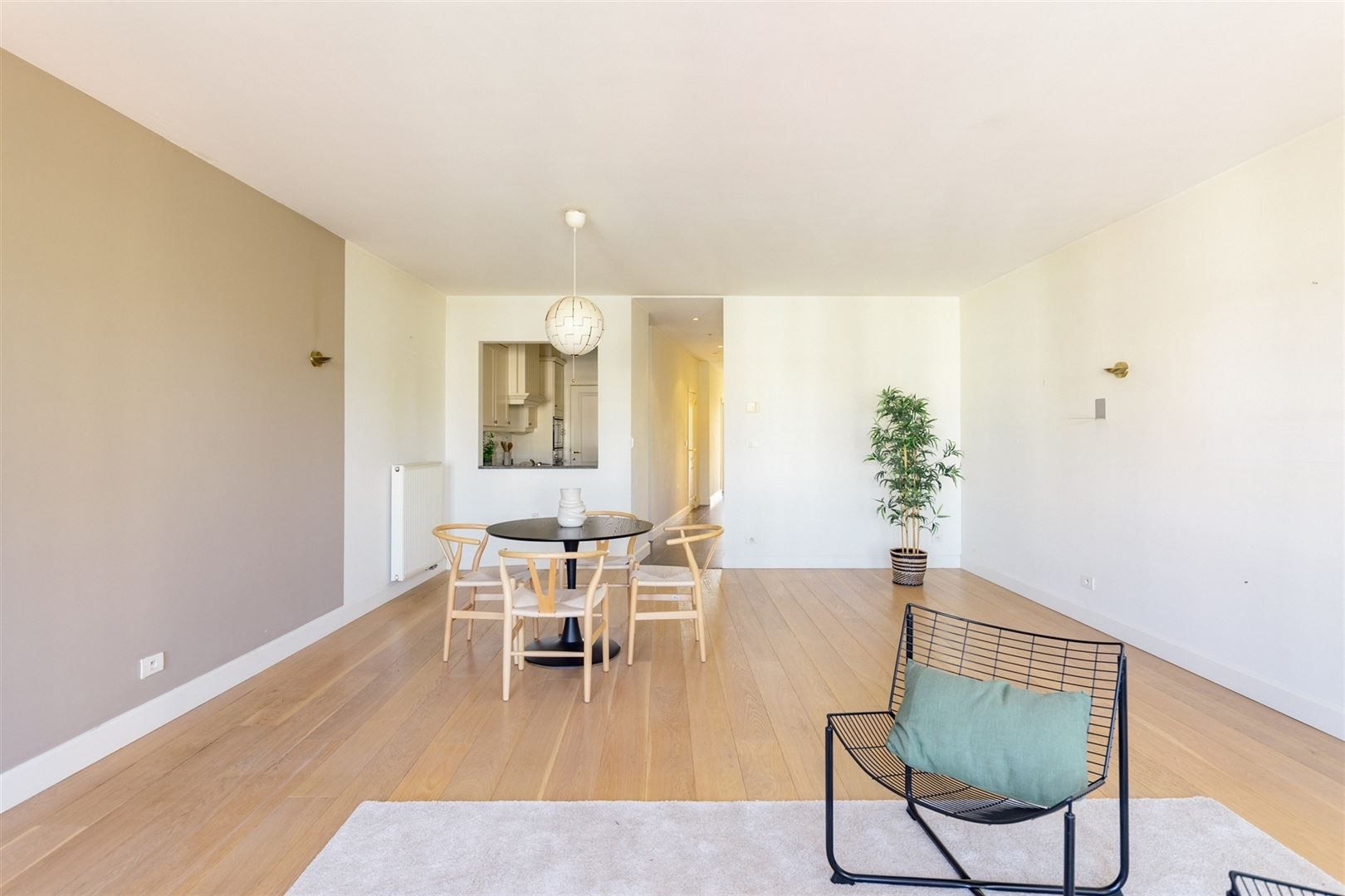 Wonen in het hart van Brasschaat, met zicht op het Oud Gemeentehuis foto 6
