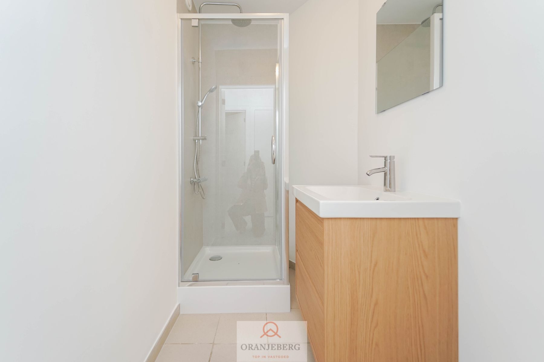 Laatste appartement op het gelijkvloers met koertje (18 m²) te Rooigemlaan ! foto 21