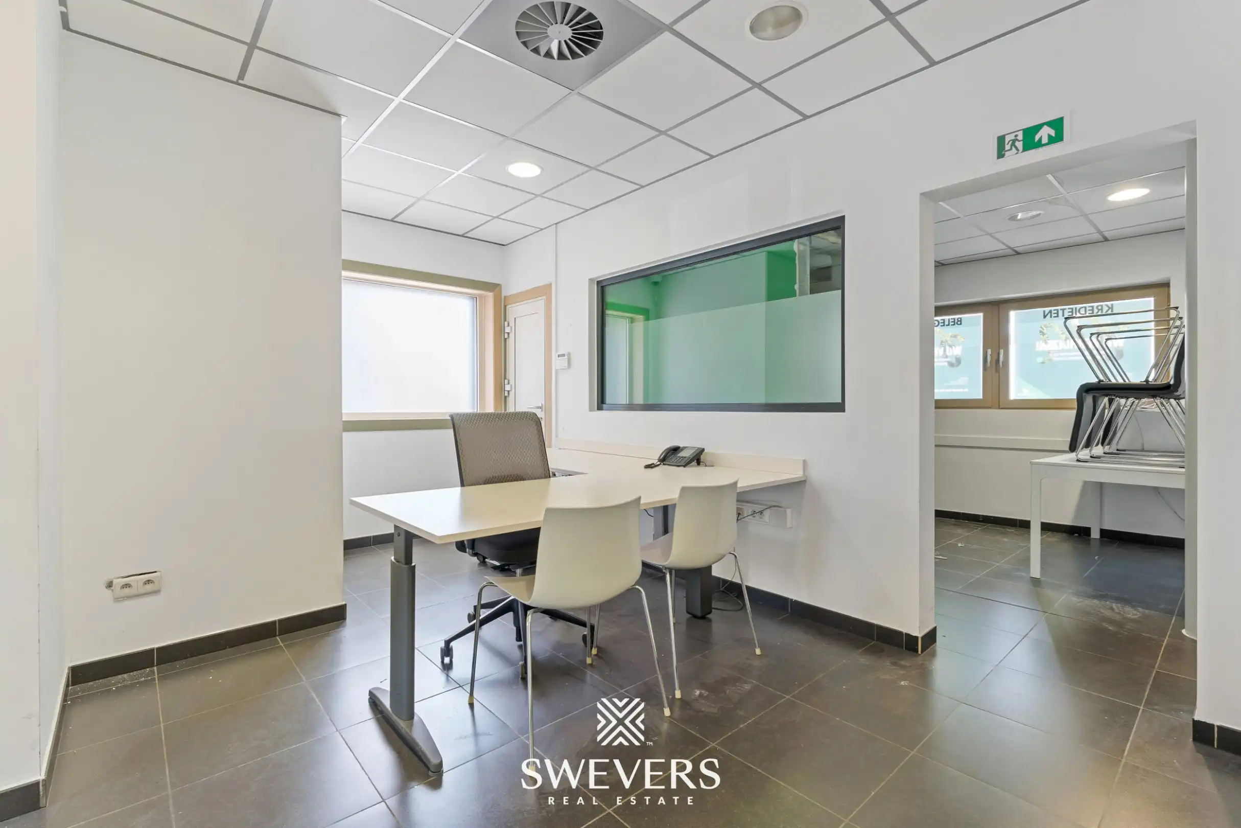 Instapklaar handelspand (161 m²) in Beringen-Centrum foto 8
