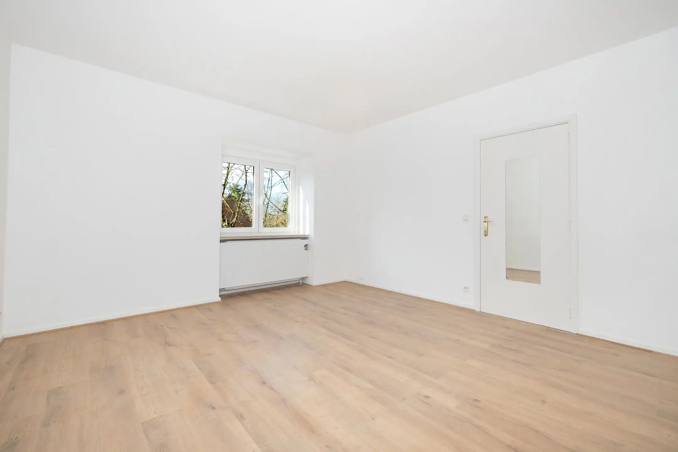 PRACHTIGE GERENOVEERDE VILLA IN WATERLOO foto 13